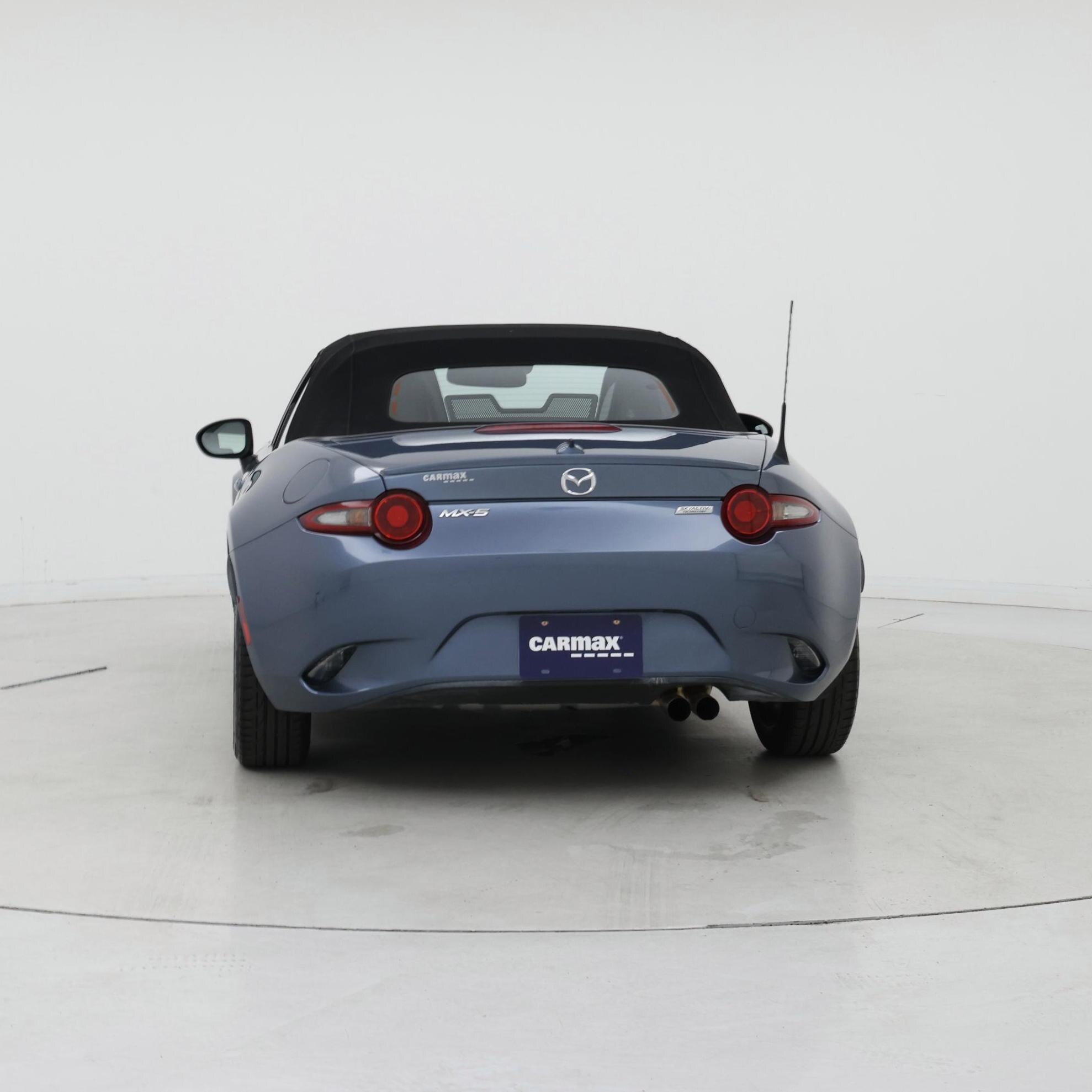 Thumbnail: 2017 Mazda MX-5 Miata - 6