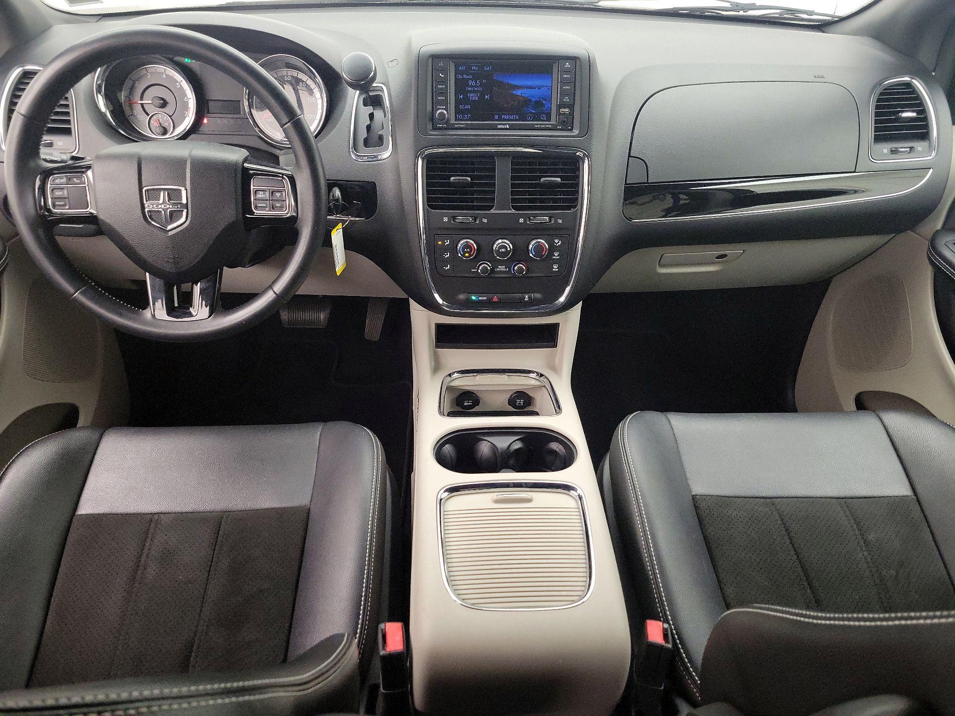 Thumbnail: 2019 Dodge Grand Caravan - 9