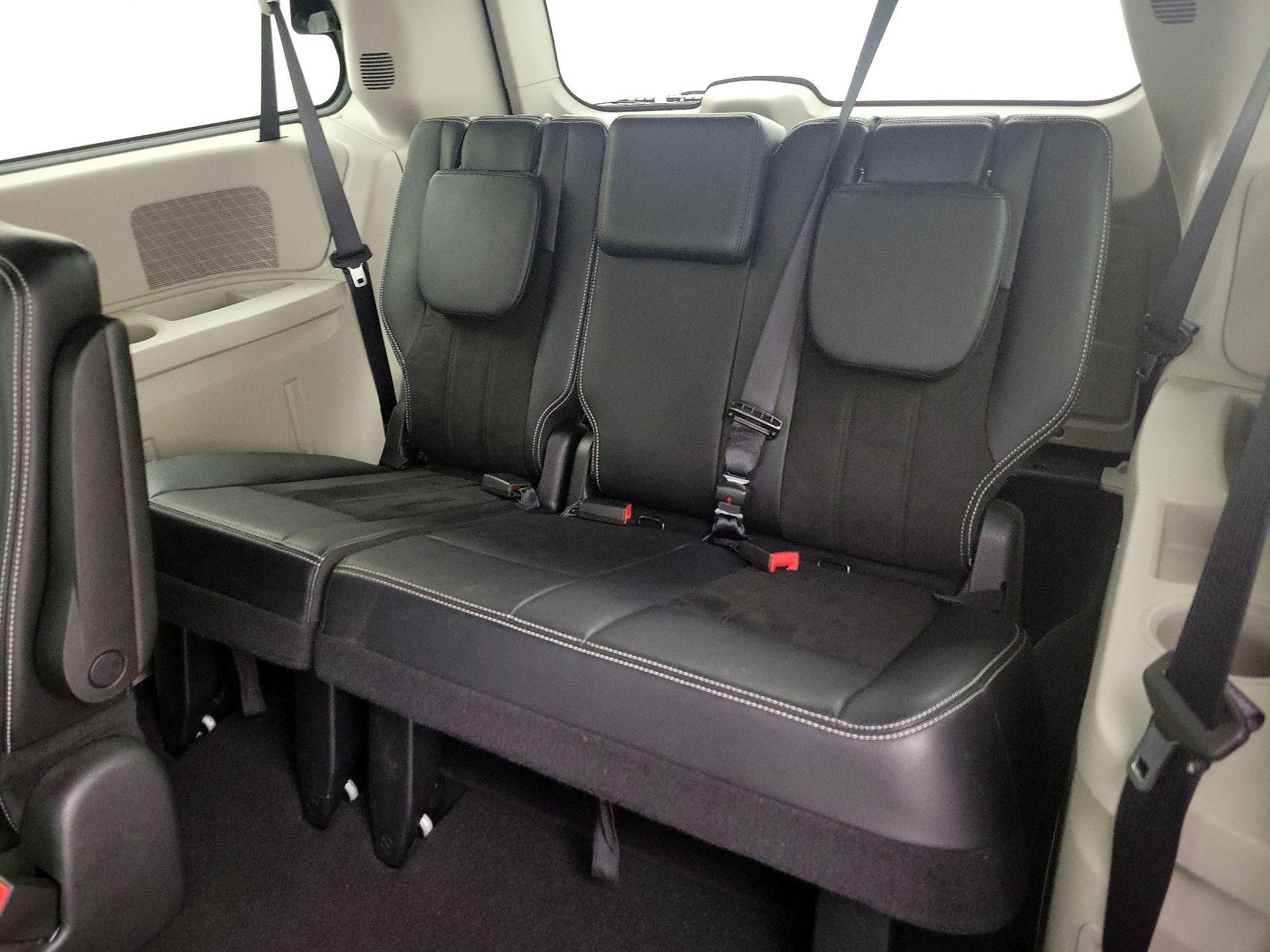 Thumbnail: 2019 Dodge Grand Caravan - 20