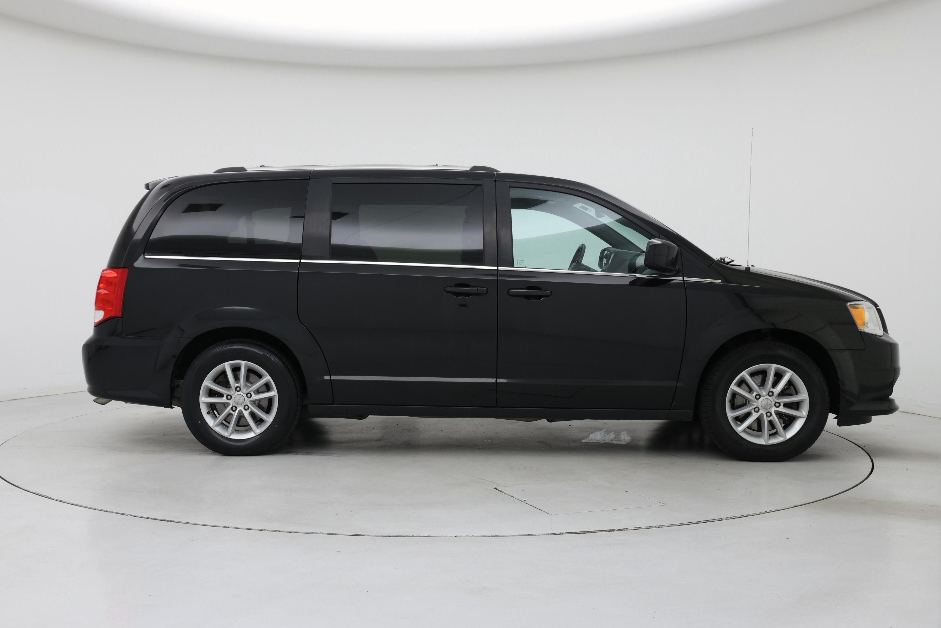 Thumbnail: 2019 Dodge Grand Caravan - 7
