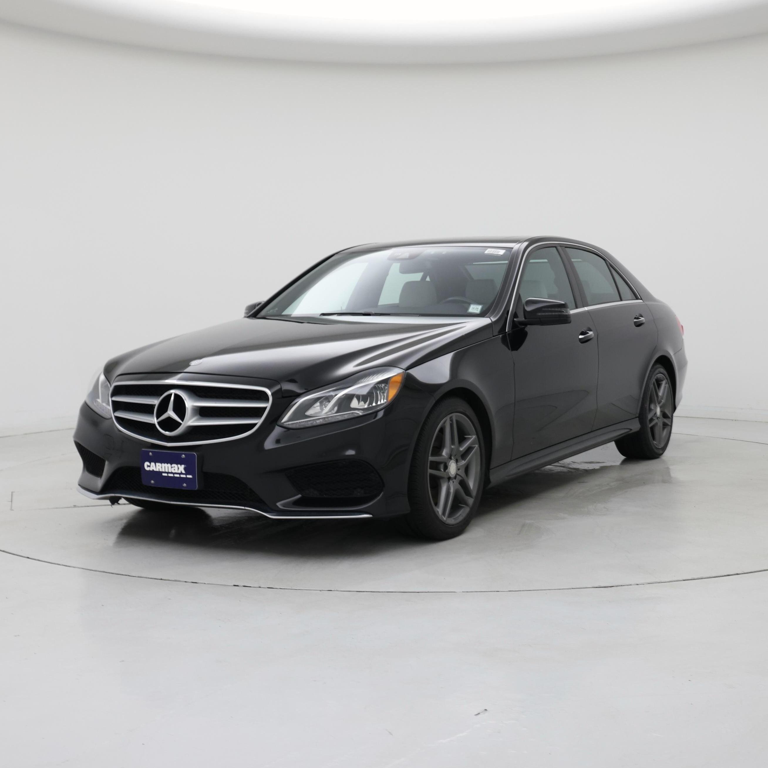 Thumbnail: 2016 Mercedes-Benz E-Class - 4