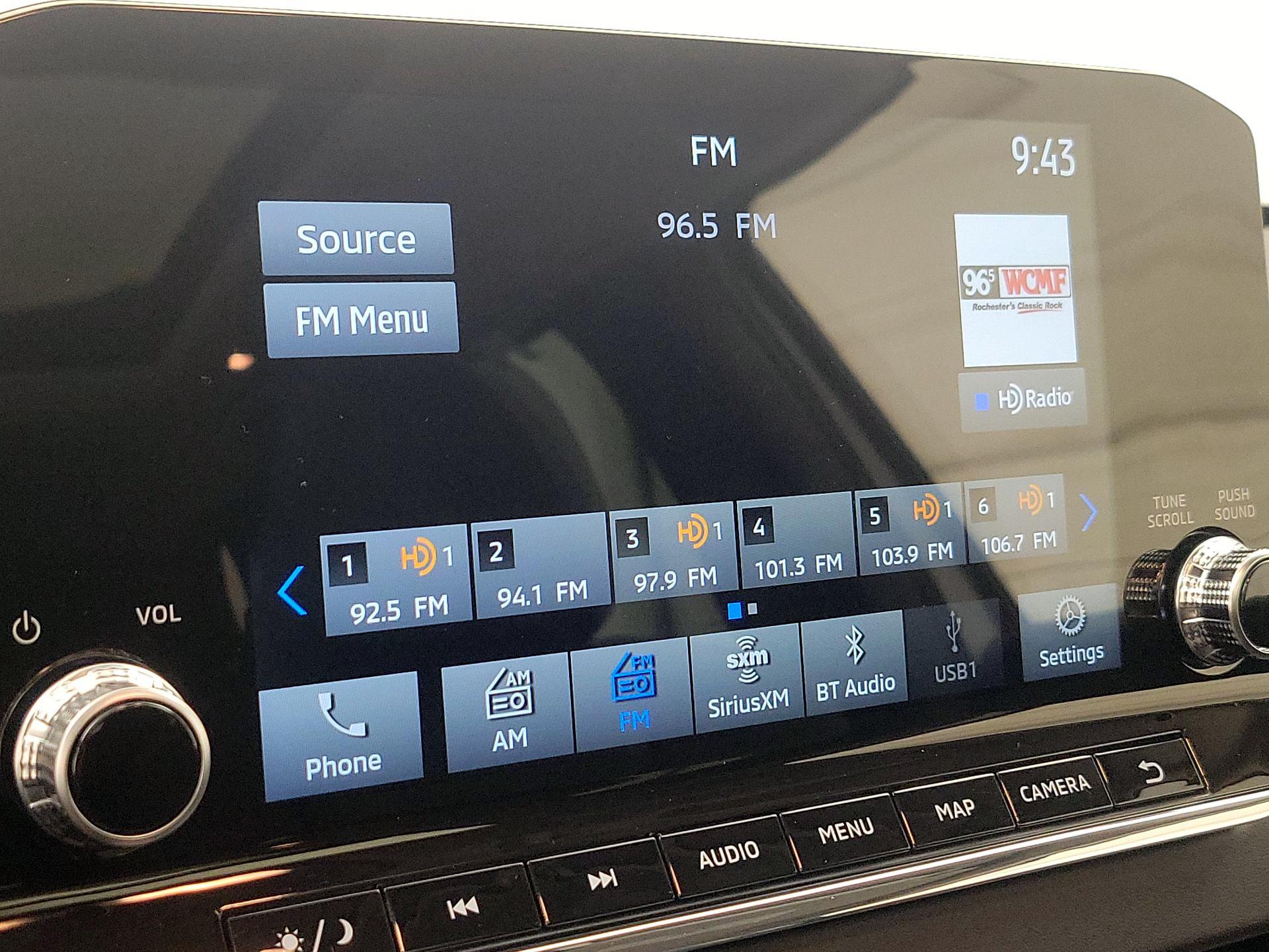 Thumbnail: 2023 Mitsubishi Outlander - 15