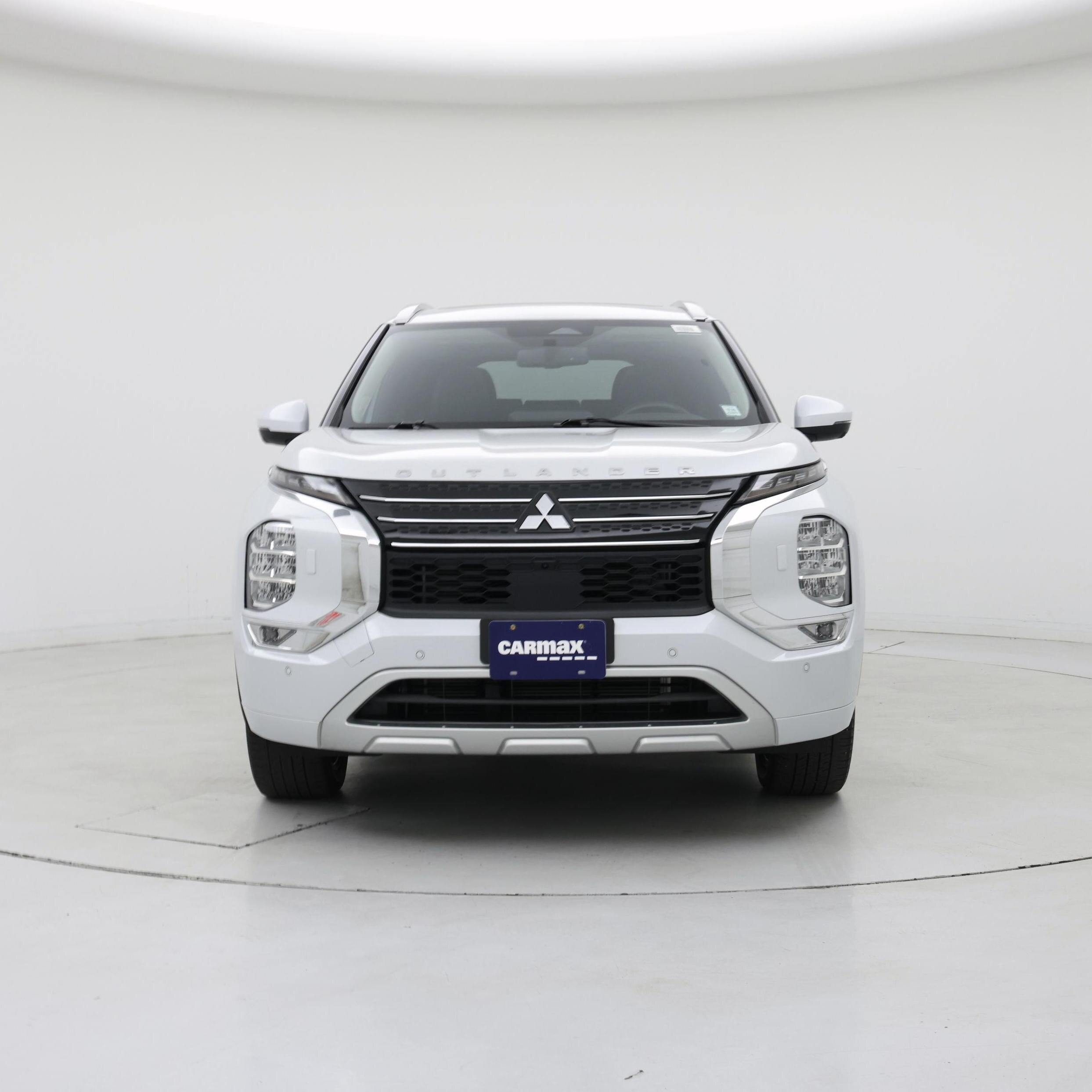 Thumbnail: 2023 Mitsubishi Outlander - 5