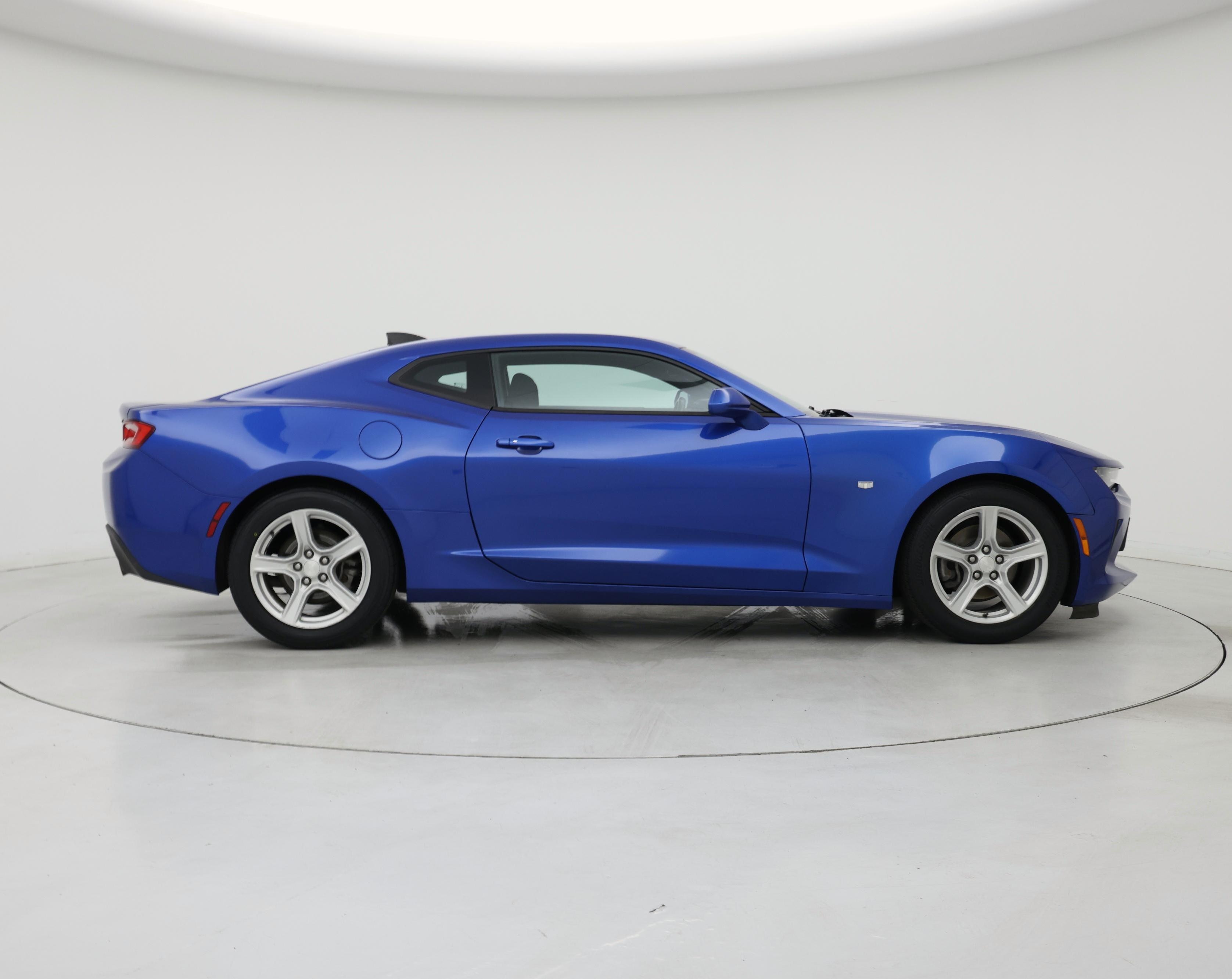Thumbnail: 2017 Chevrolet Camaro - 7