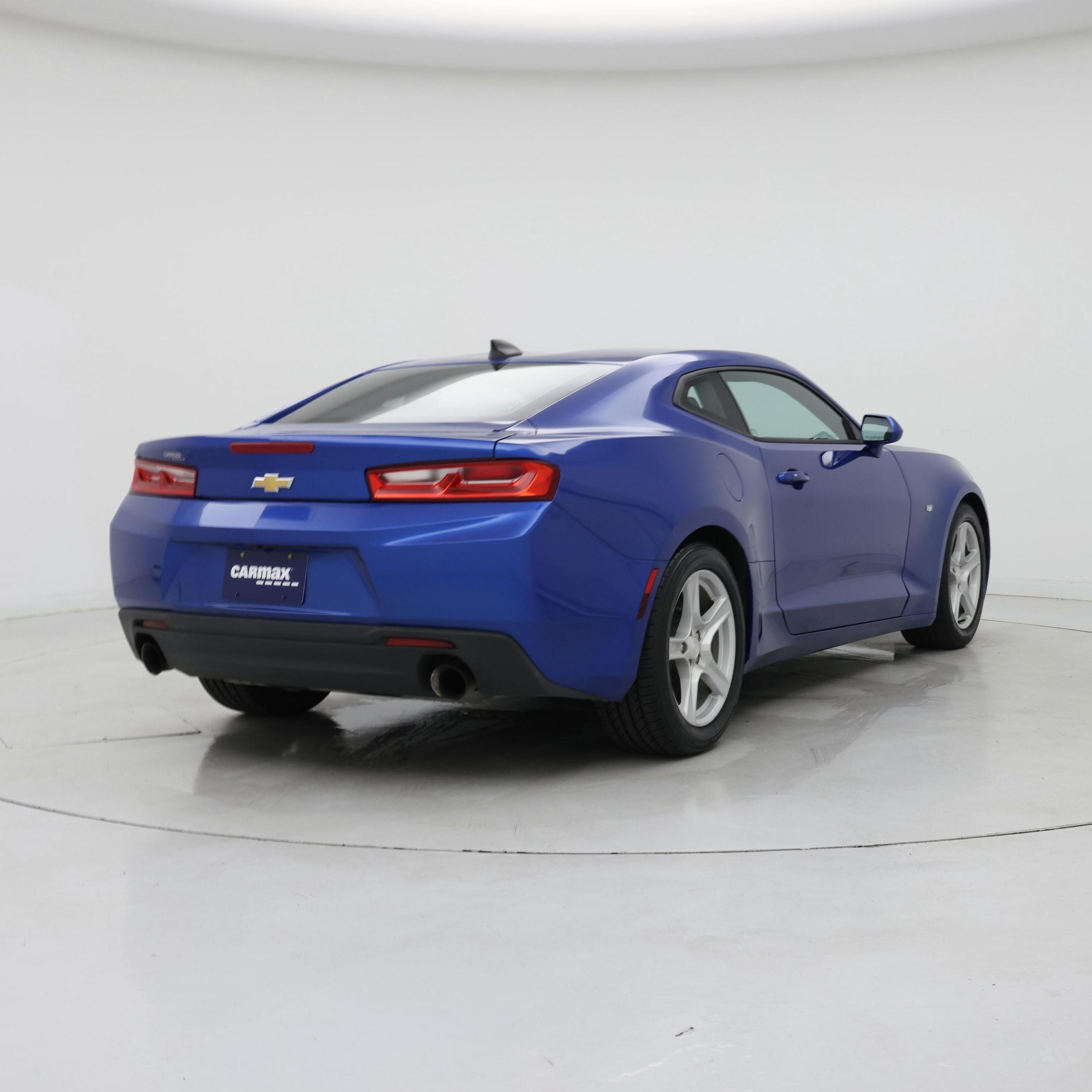 Thumbnail: 2017 Chevrolet Camaro - 8