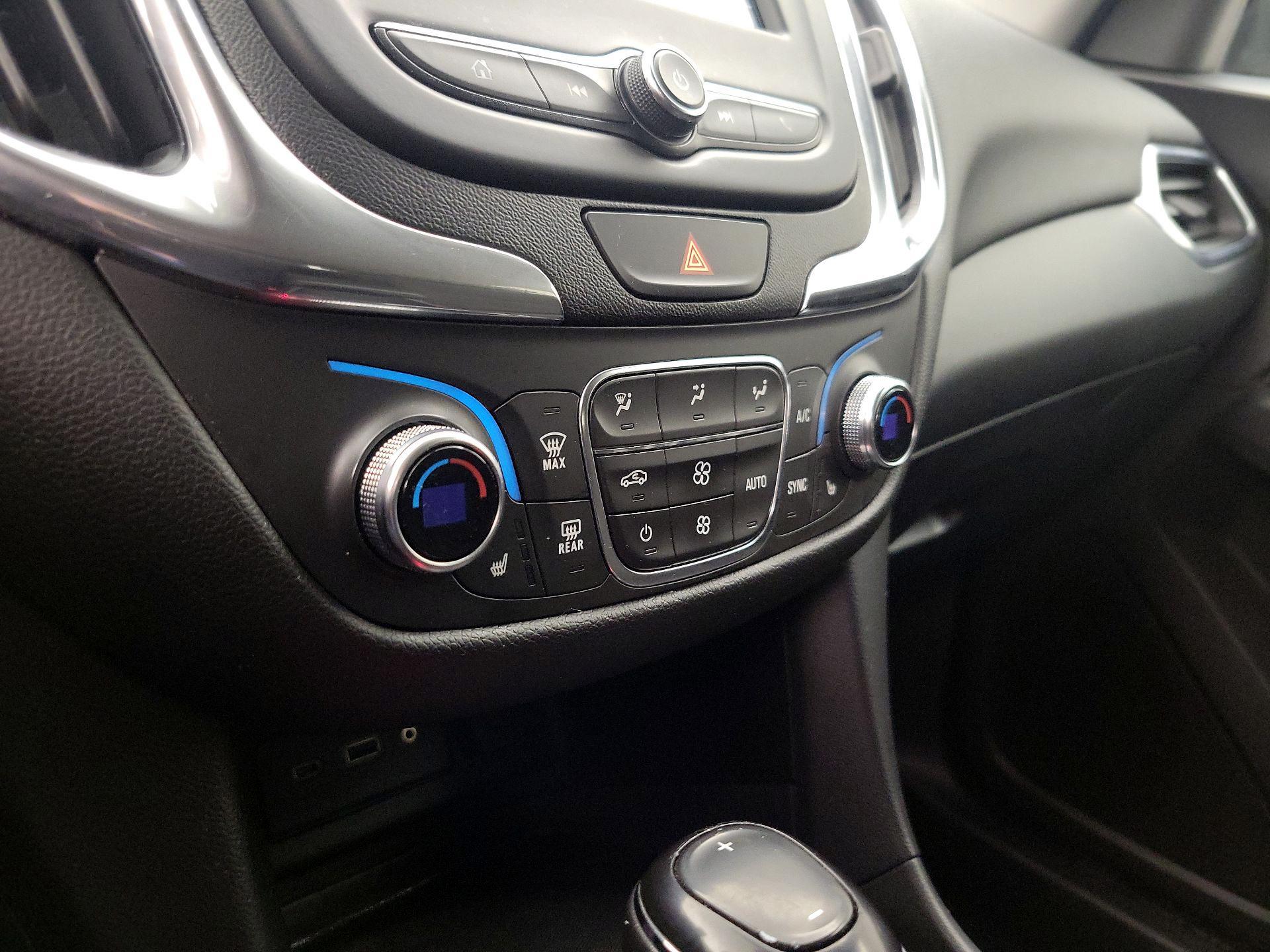 Thumbnail: 2019 Chevrolet Equinox - 16