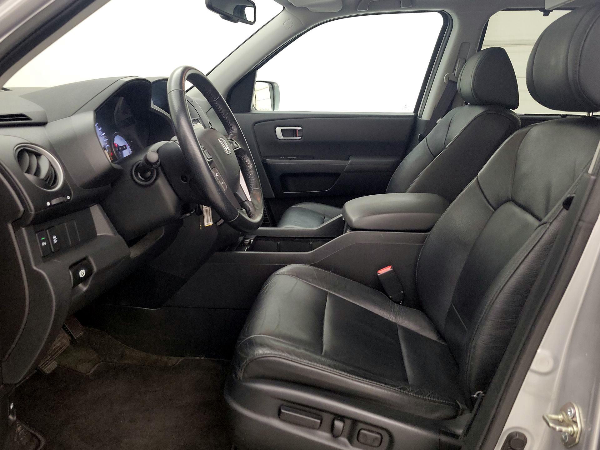 Thumbnail: 2015 Honda Pilot - 11