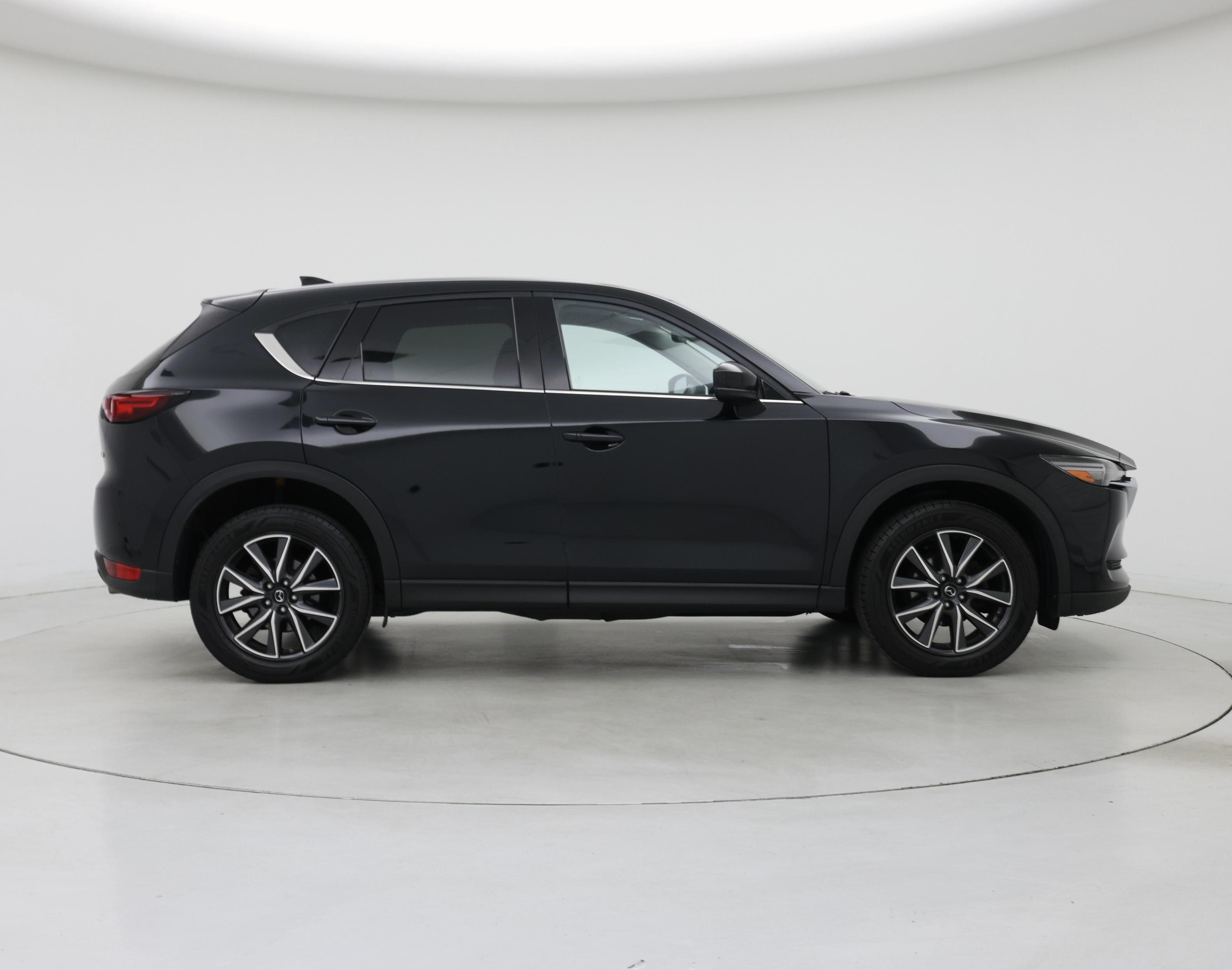 Thumbnail: 2017 Mazda CX-5 - 7