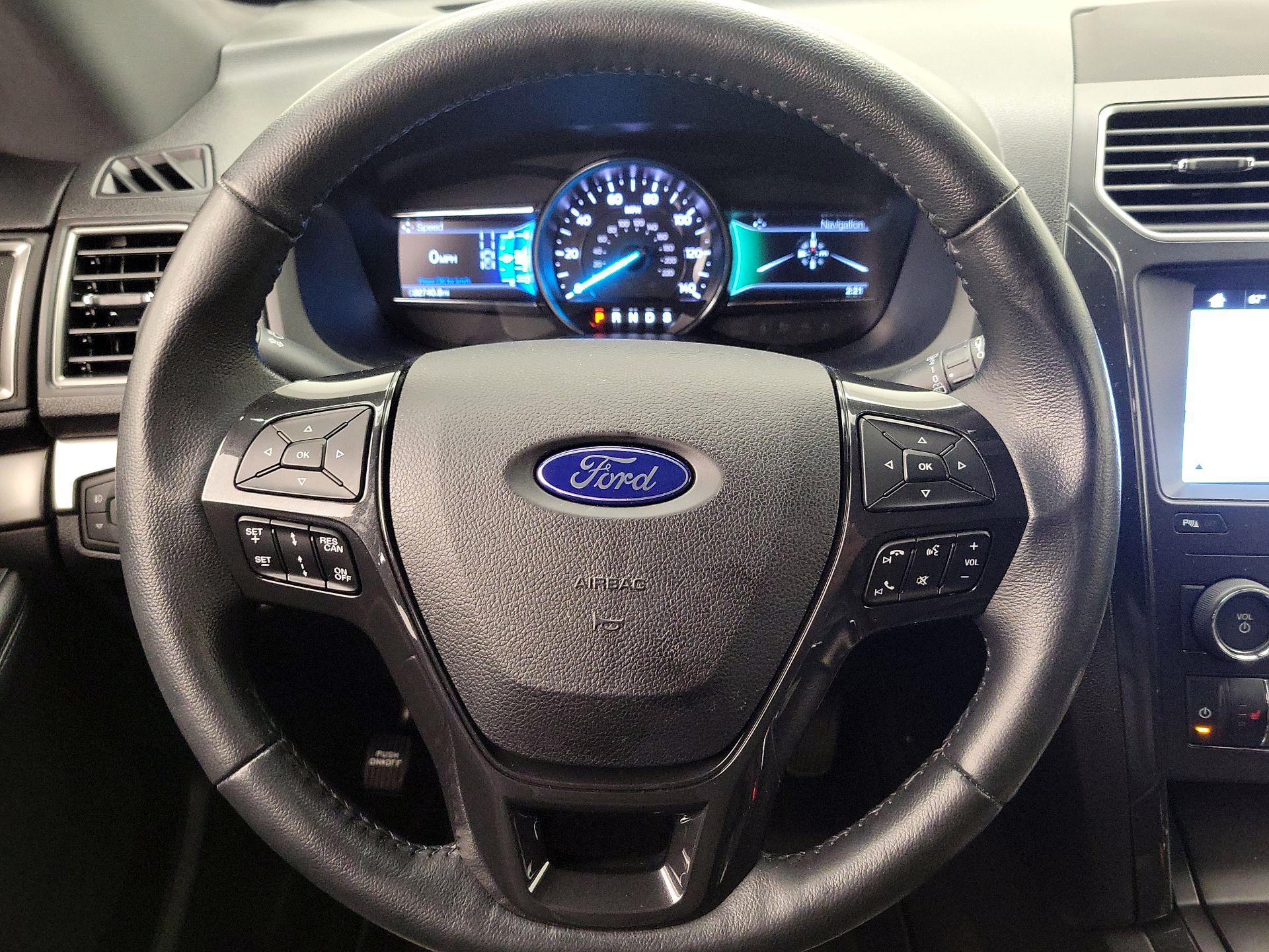 Thumbnail: 2019 Ford Explorer - 10