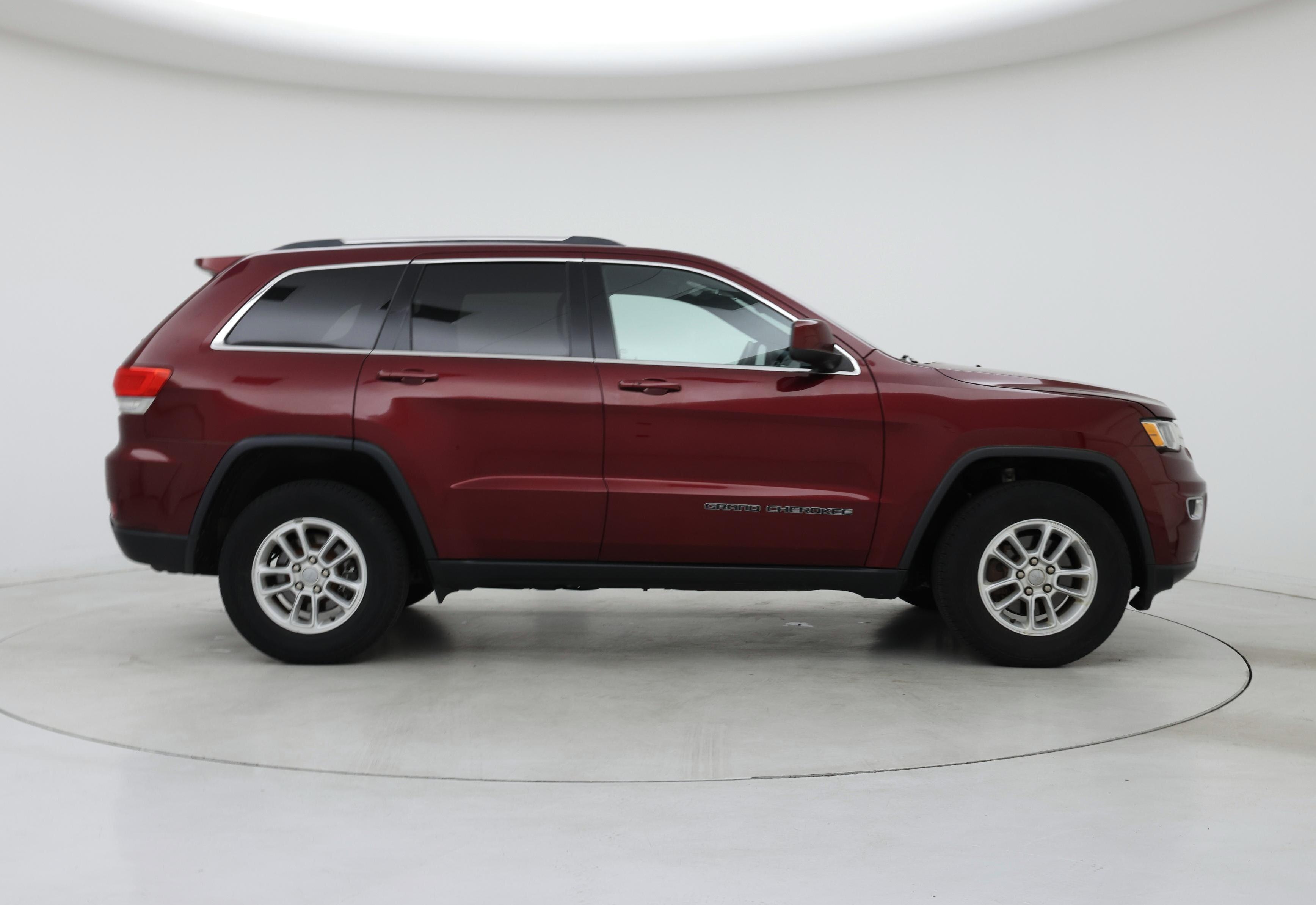 Thumbnail: 2018 Jeep Grand Cherokee - 7