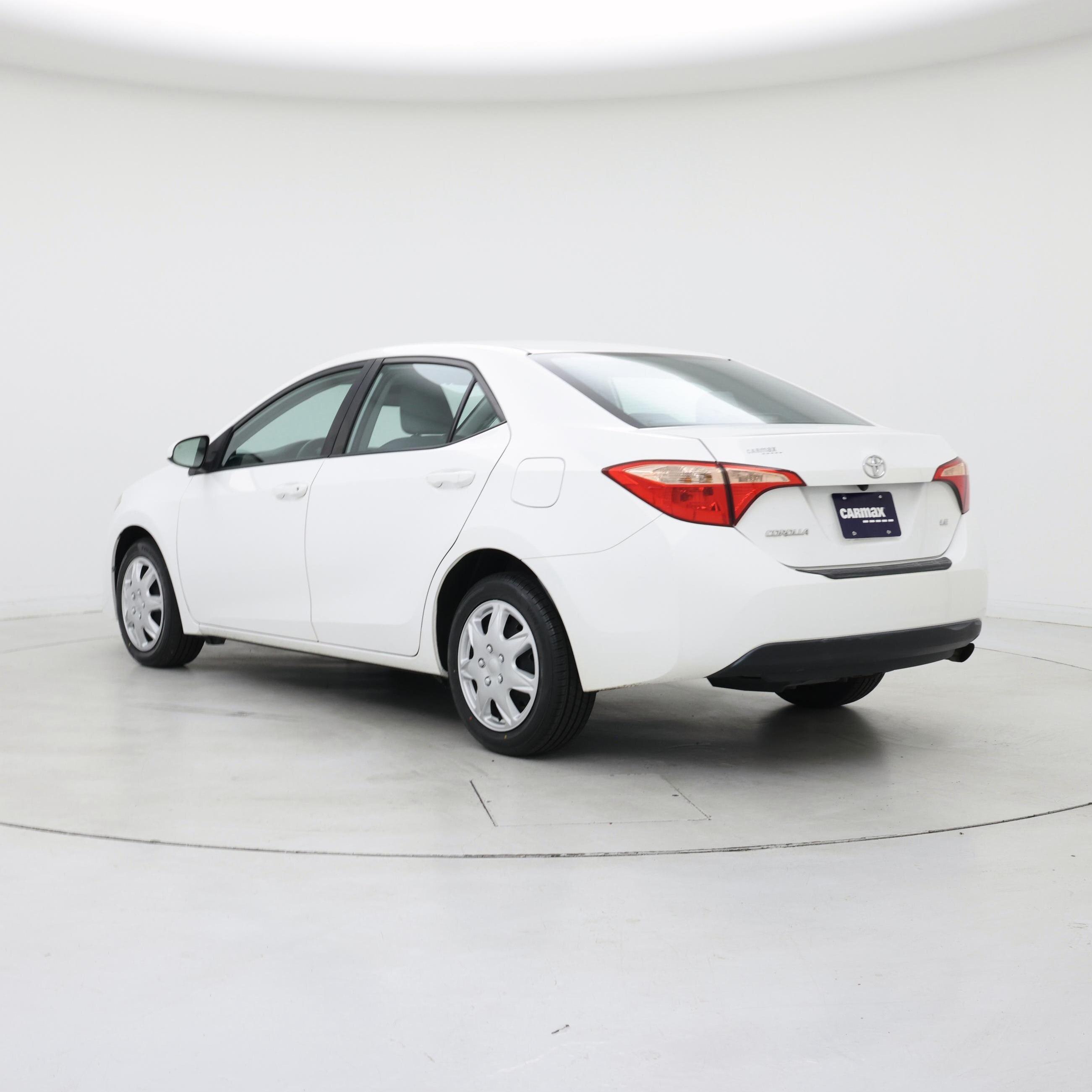 Thumbnail: 2017 Toyota Corolla - 2