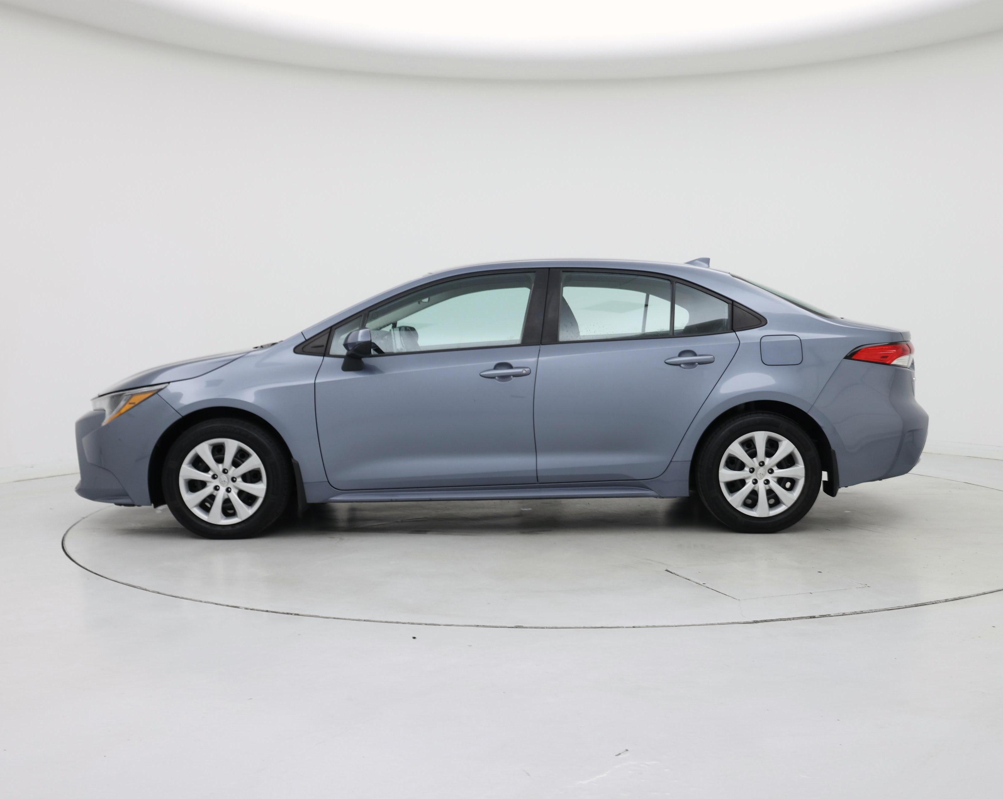 Thumbnail: 2021 Toyota Corolla - 3