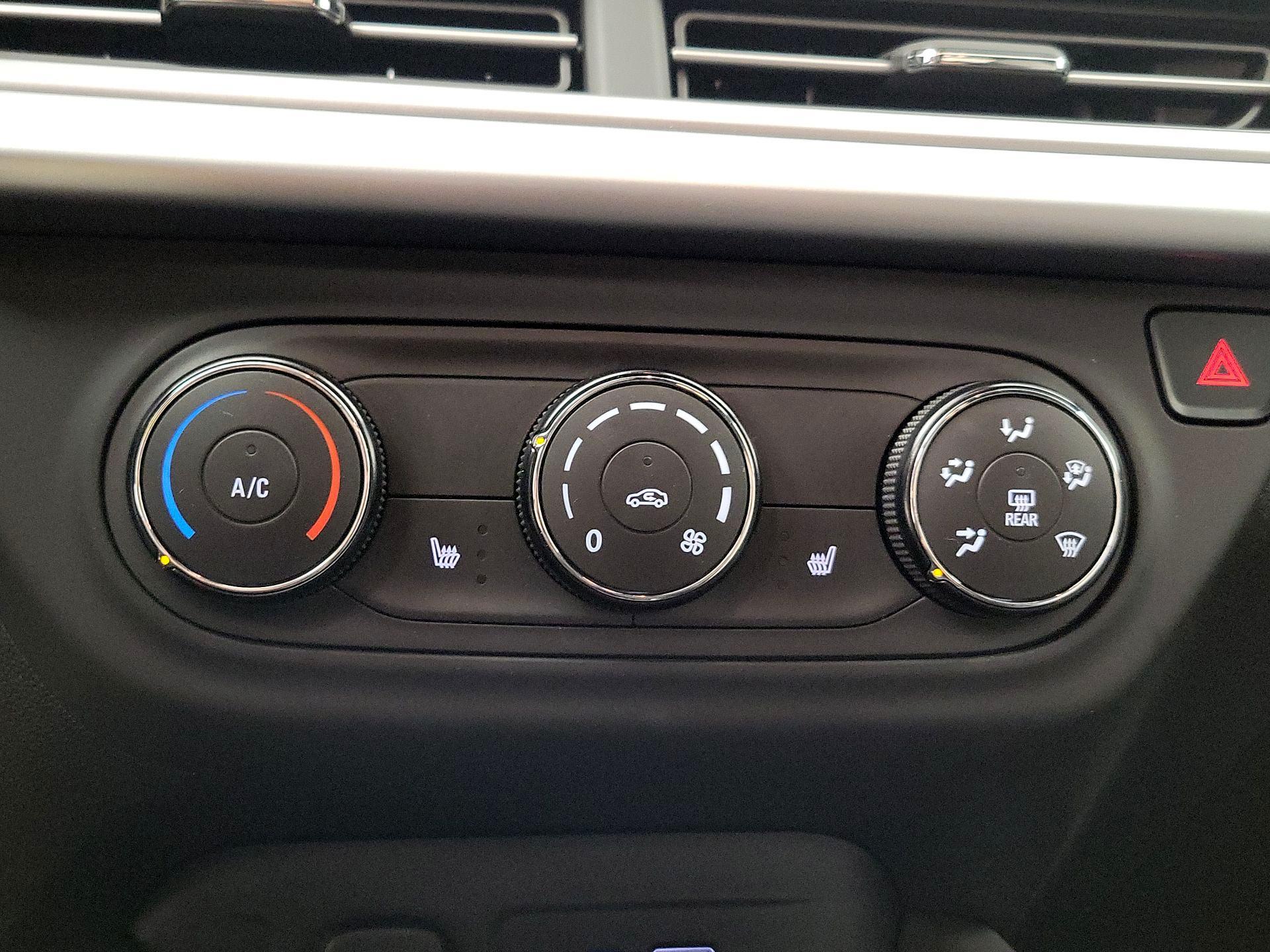 Thumbnail: 2024 Chevrolet Trax - 16