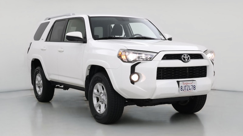 2017 Toyota 4Runner SR5 Hero Image