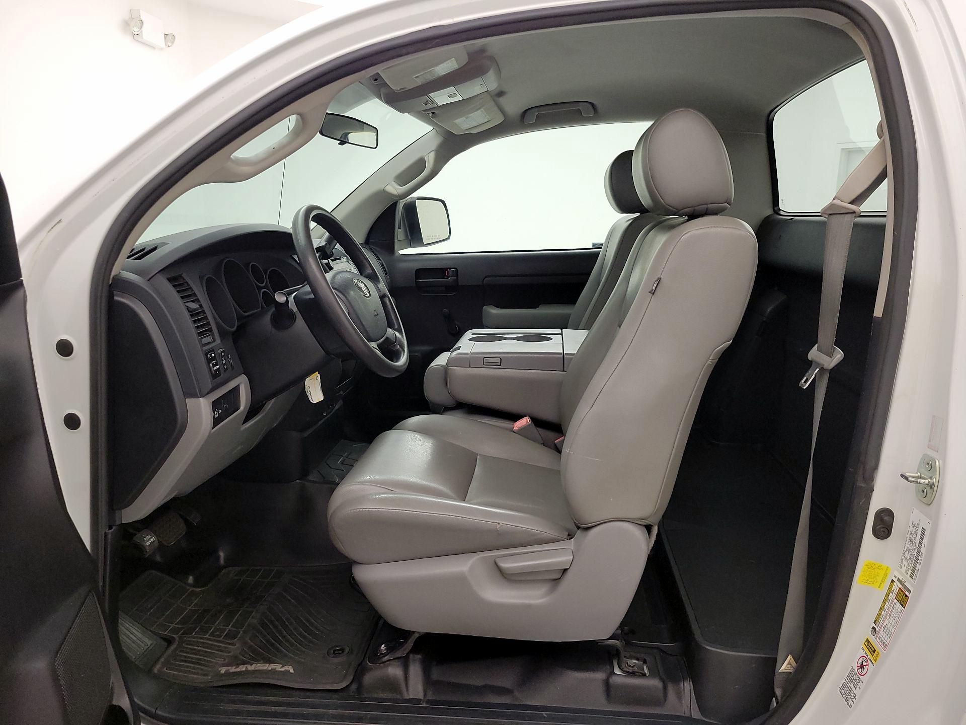 Thumbnail: 2013 Toyota Tundra - 11