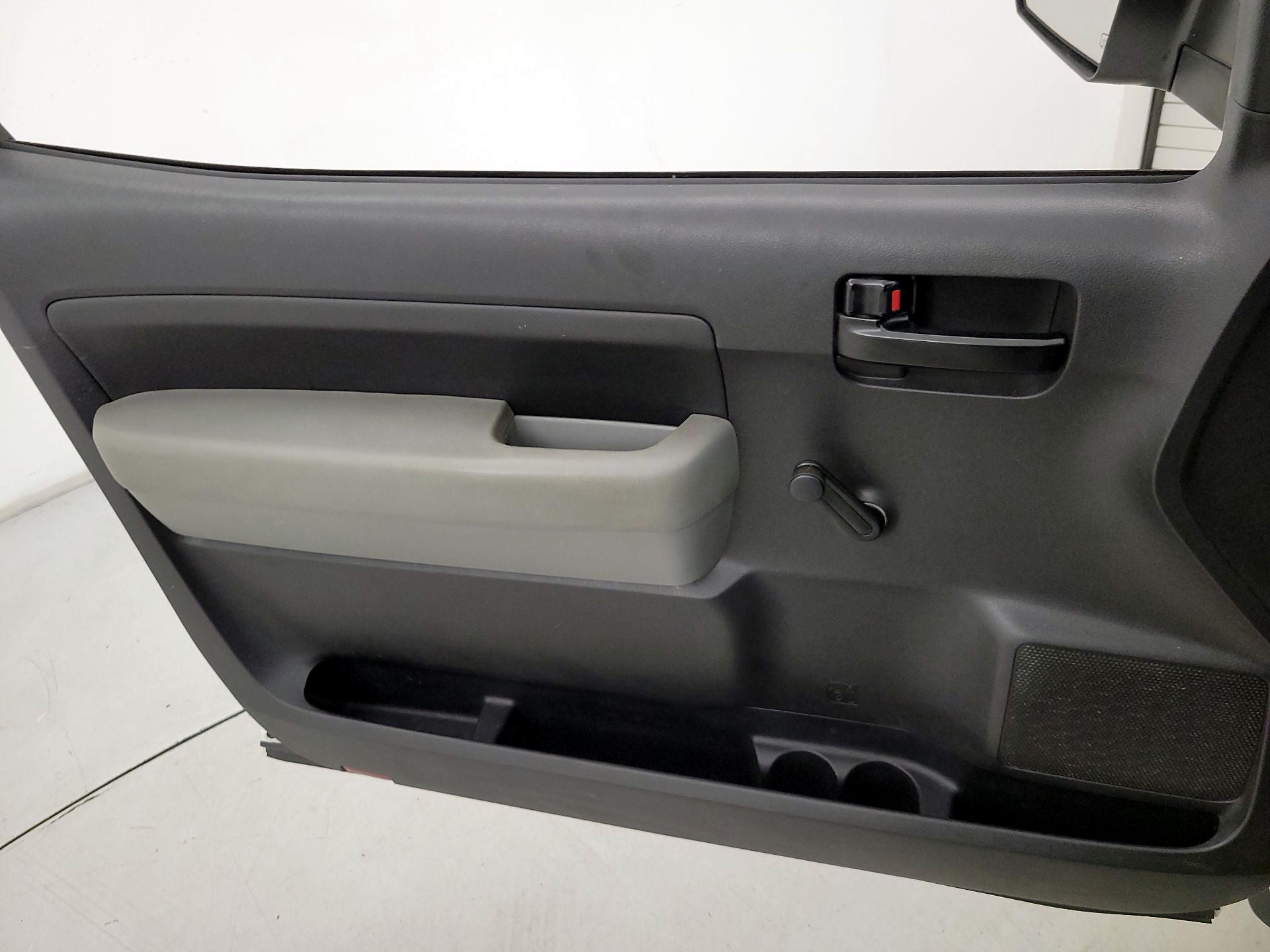 Thumbnail: 2013 Toyota Tundra - 12