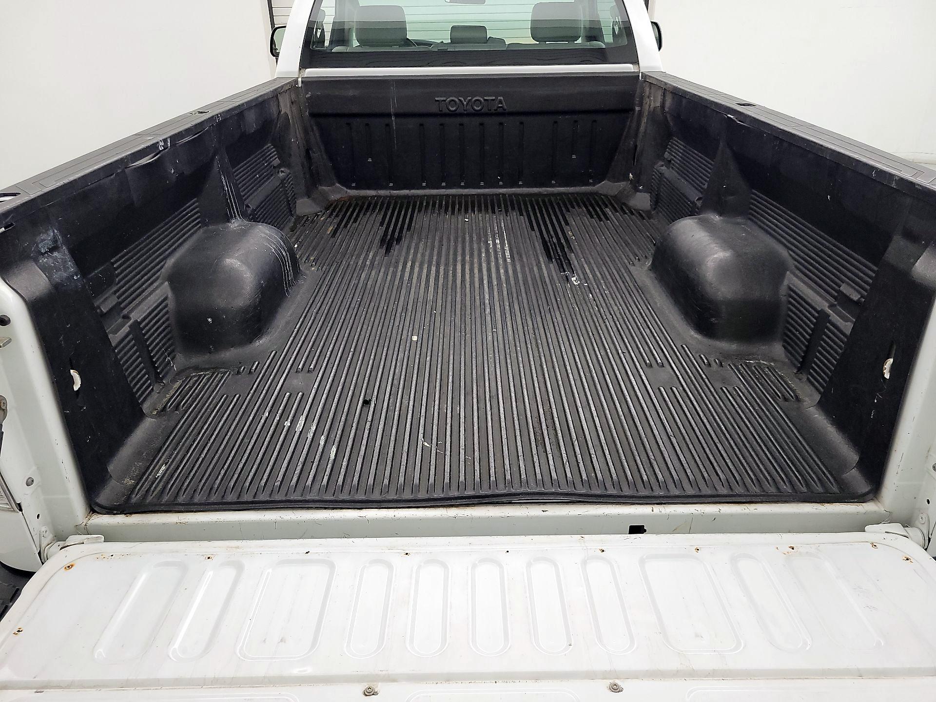 Thumbnail: 2013 Toyota Tundra - 17