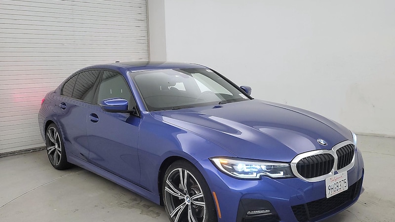 2022 BMW 3 Series 330i Hero Image