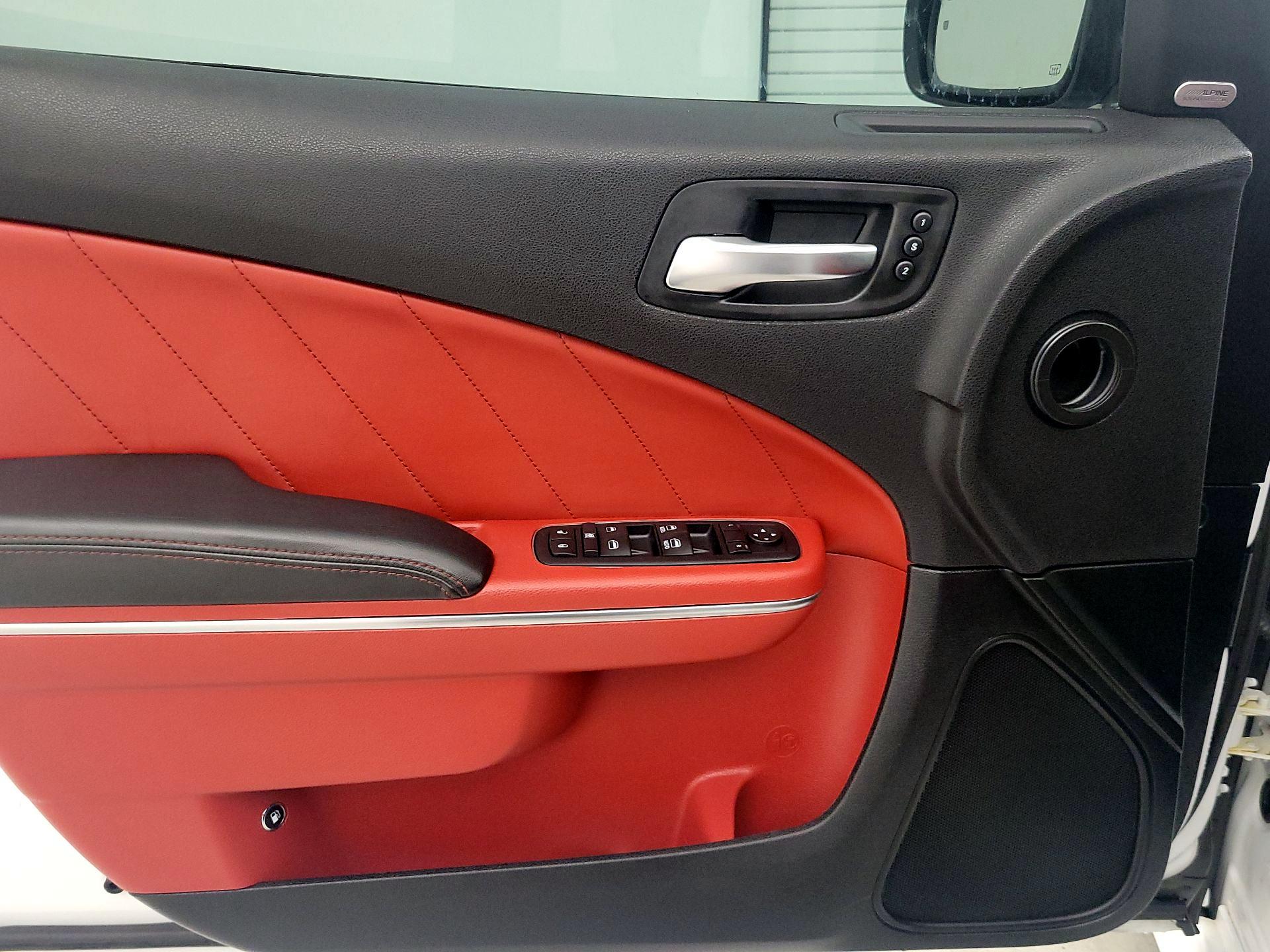 Thumbnail: 2016 Dodge Charger - 12
