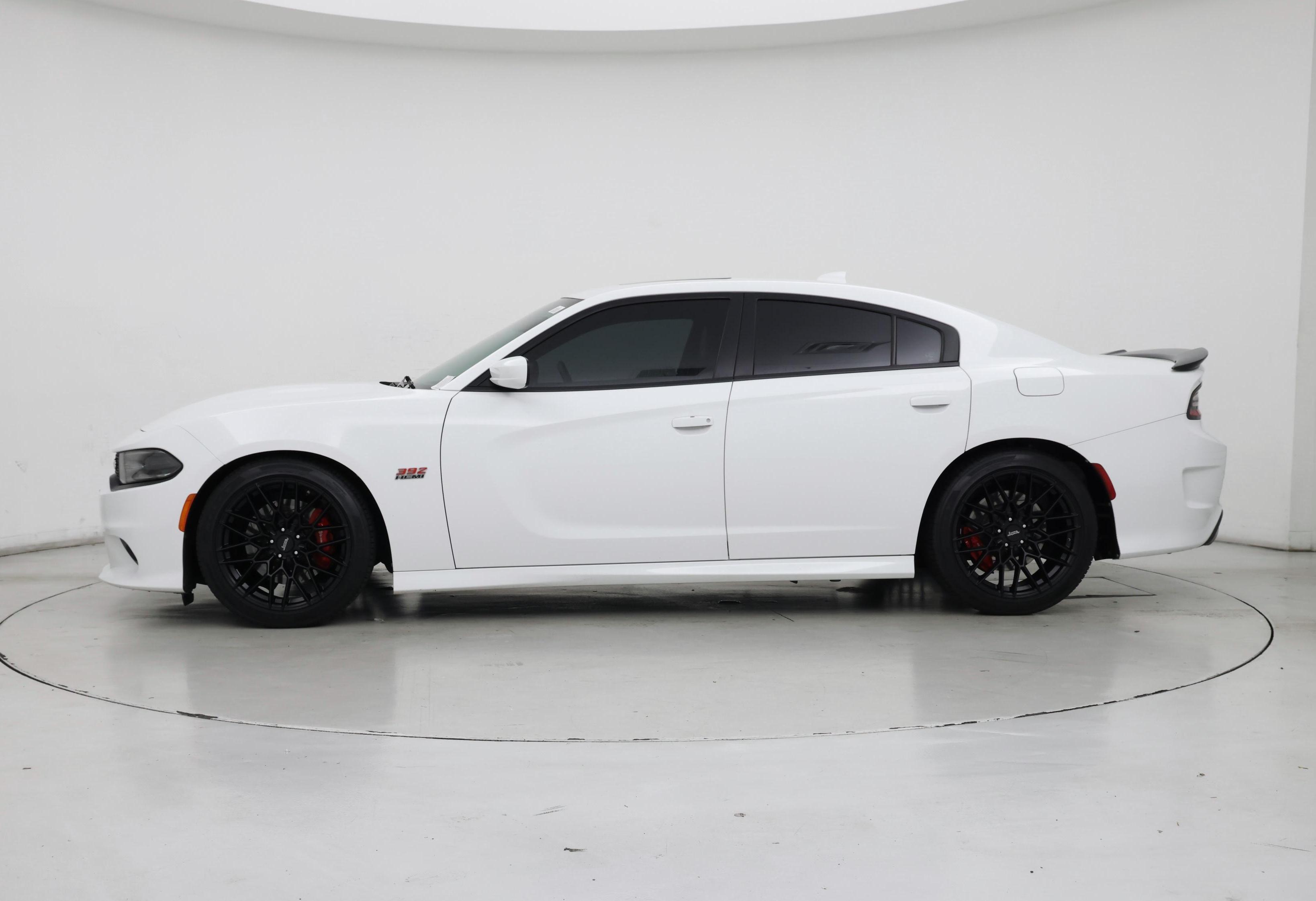 Thumbnail: 2016 Dodge Charger - 3