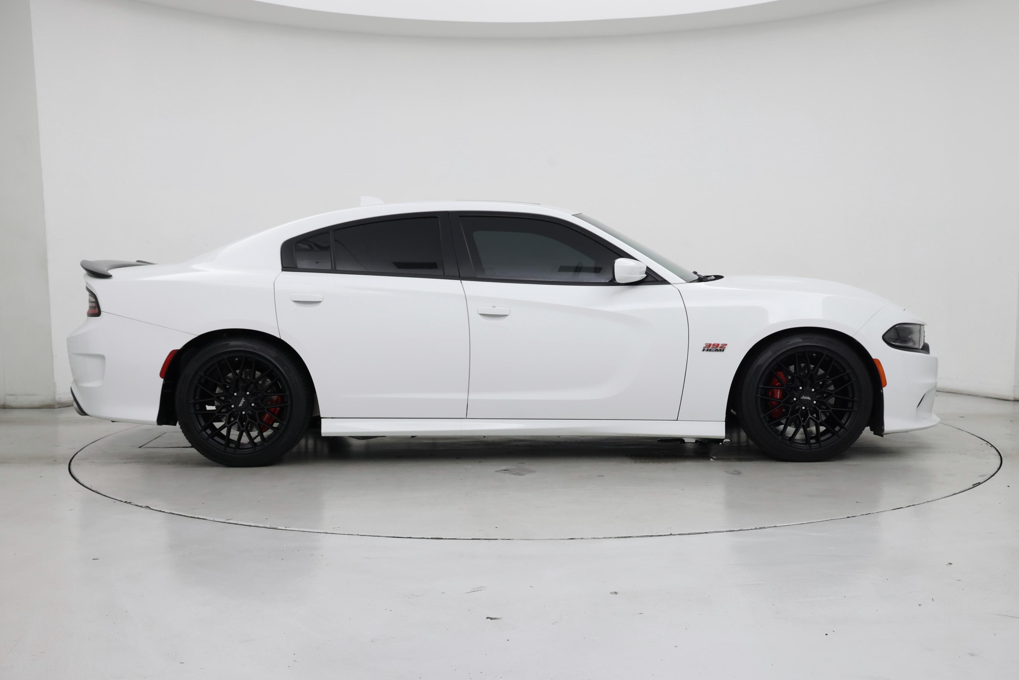 Thumbnail: 2016 Dodge Charger - 7