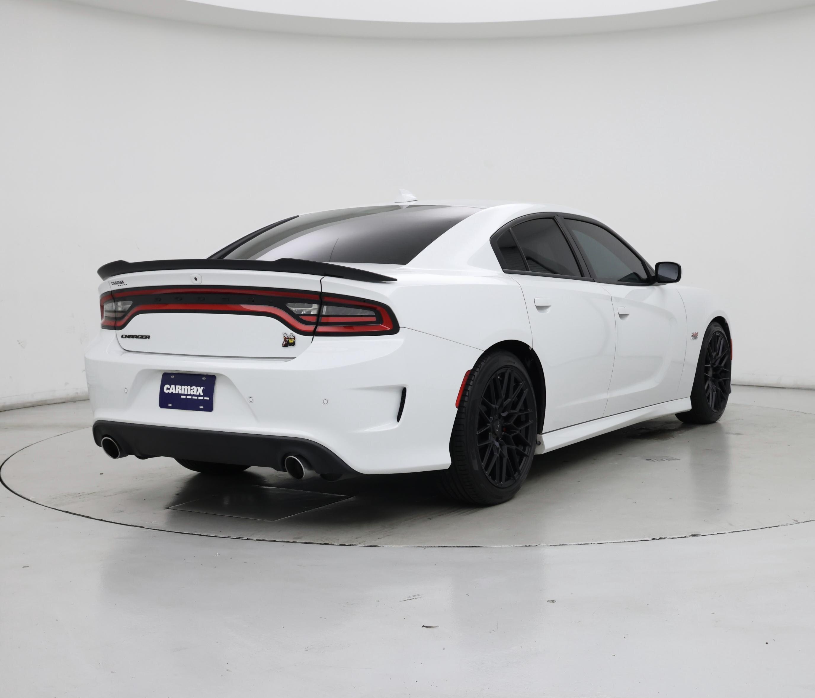 Thumbnail: 2016 Dodge Charger - 8