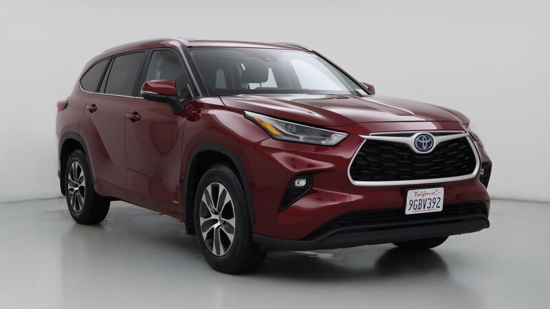2023 Toyota Highlander XLE Hero Image