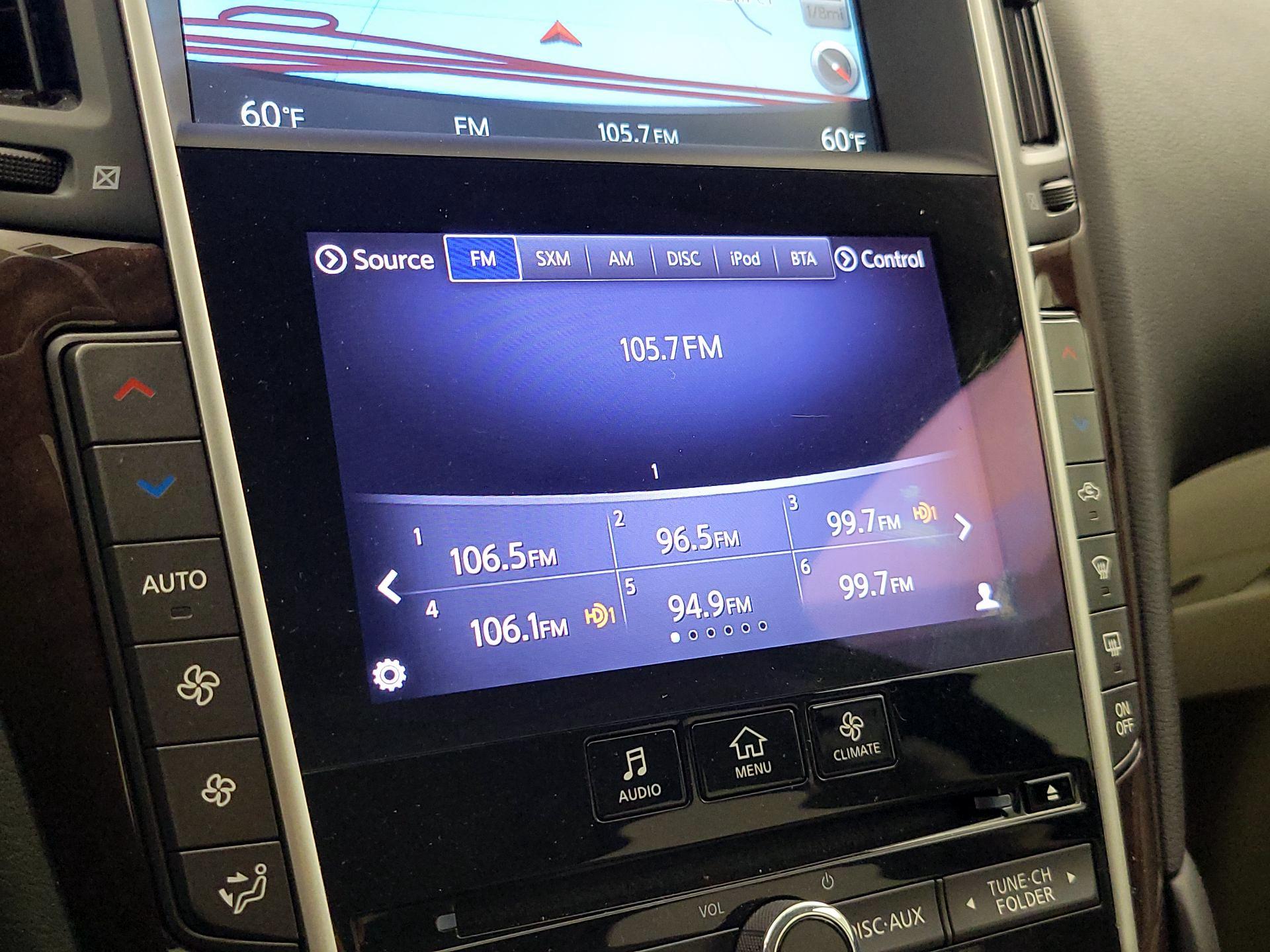Thumbnail: 2014 INFINITI Q50 - 16