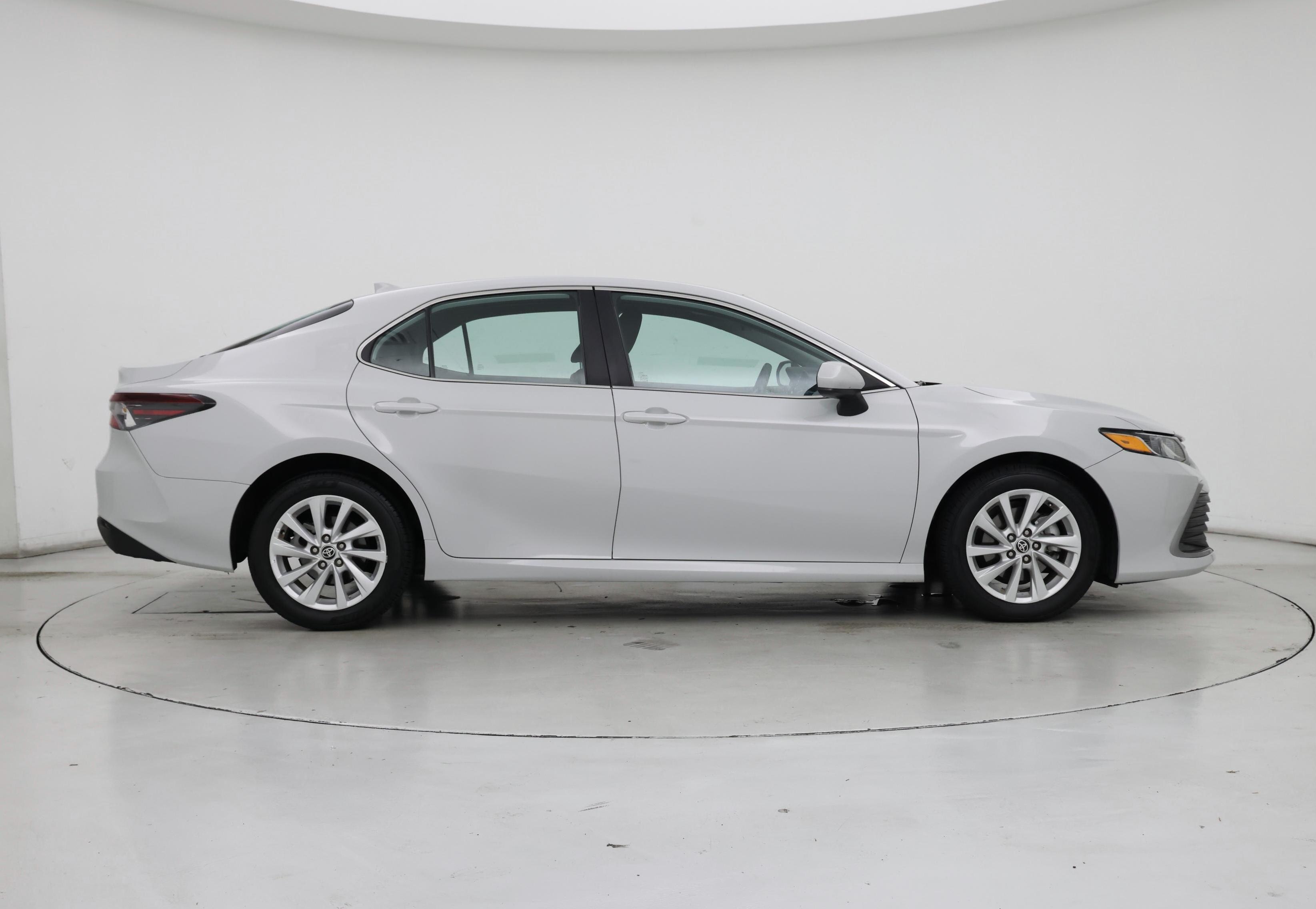 Thumbnail: 2022 Toyota Camry - 7