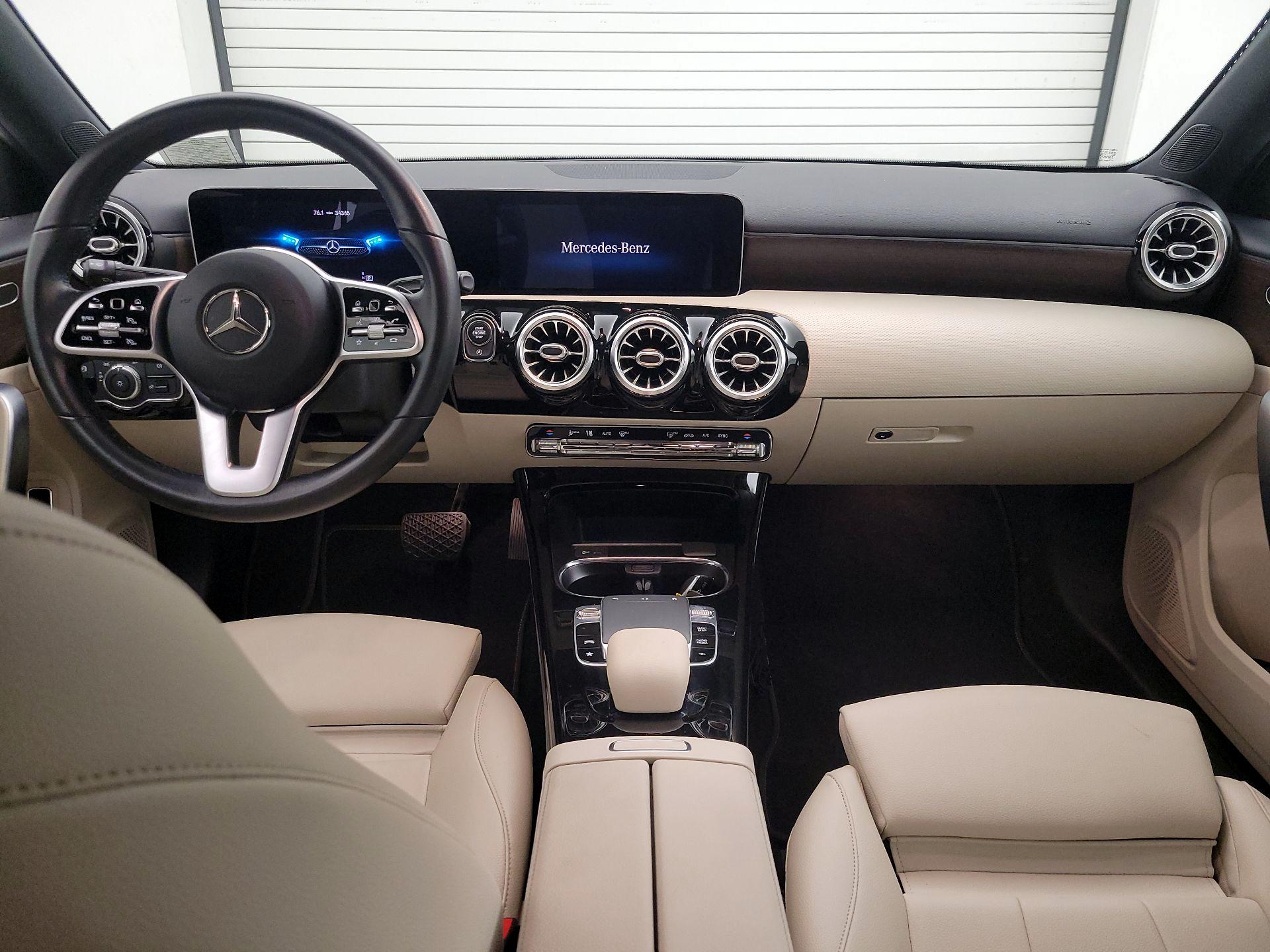 Thumbnail: 2019 Mercedes-Benz A-Class - 9