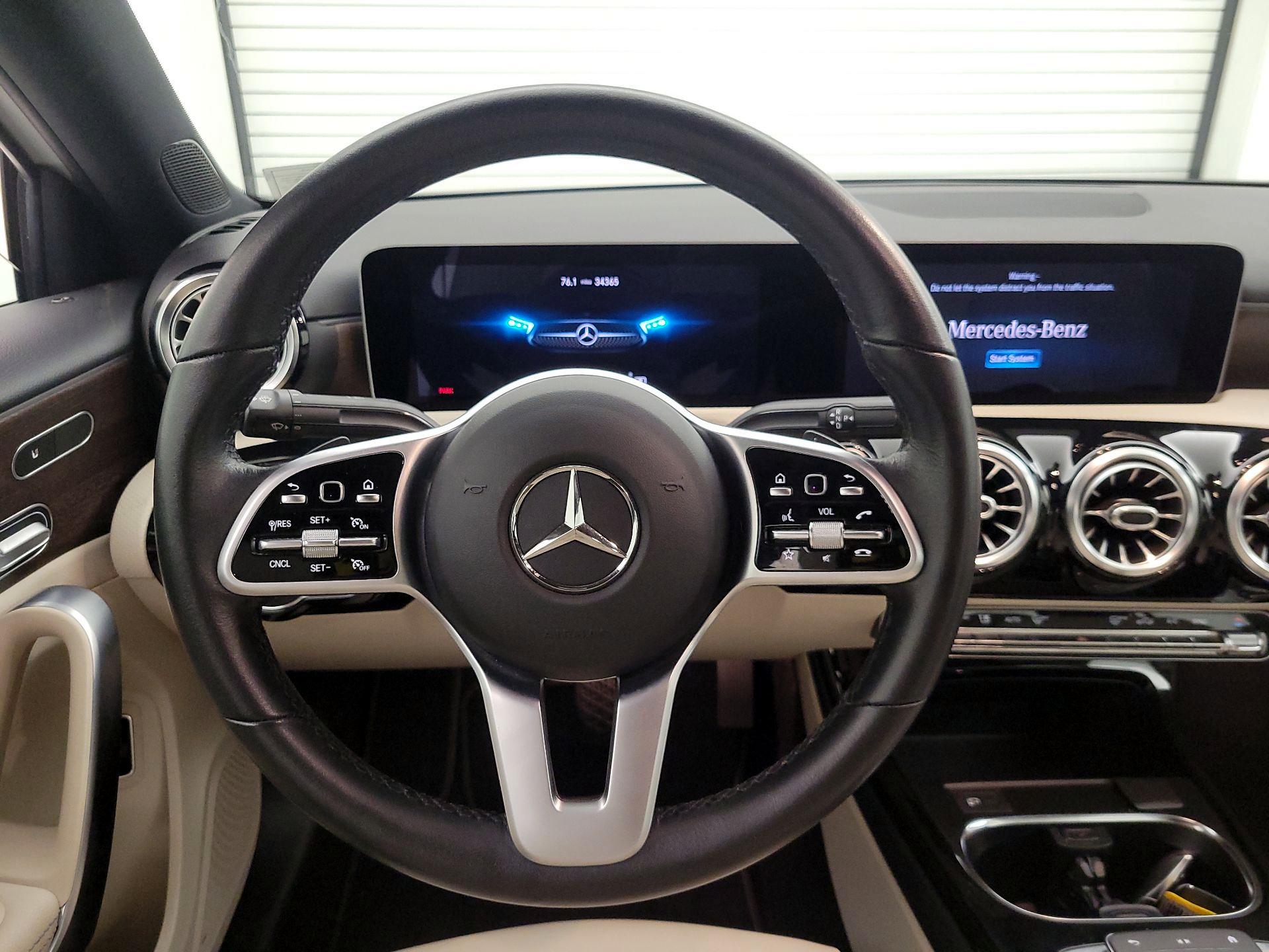 Thumbnail: 2019 Mercedes-Benz A-Class - 10