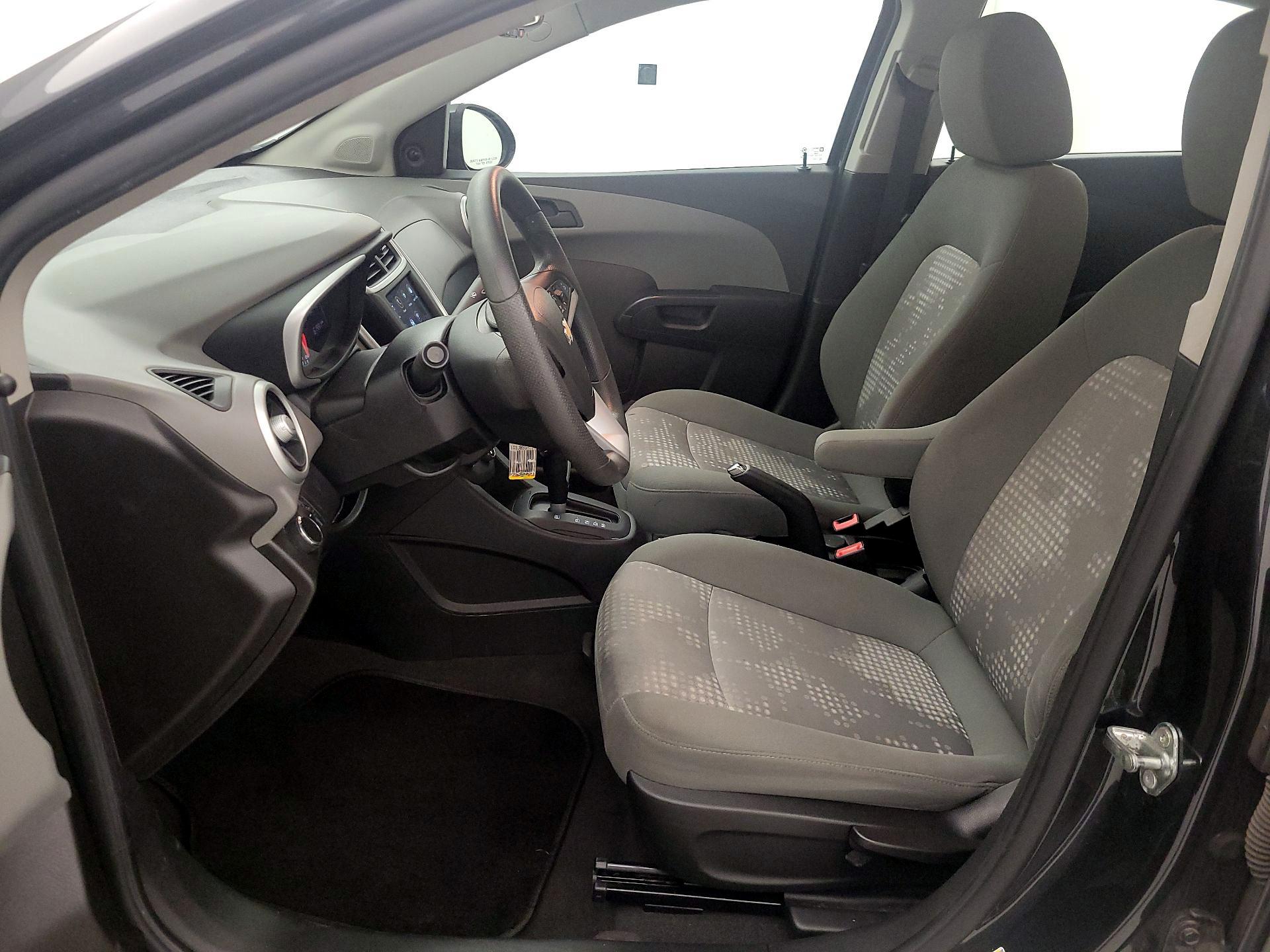Thumbnail: 2018 Chevrolet Sonic - 11