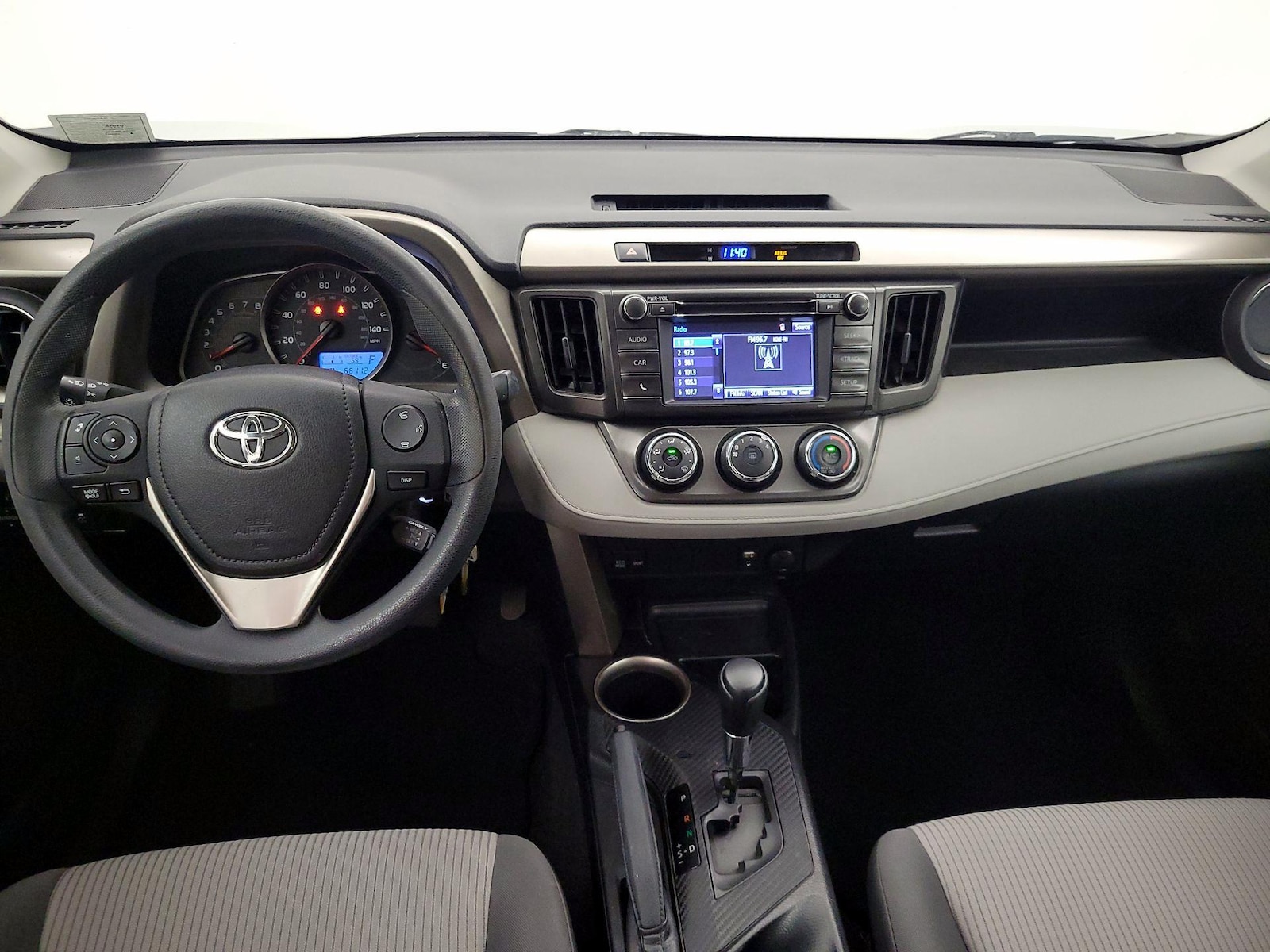 Image 10 of 2015 Toyota RAV4 LE