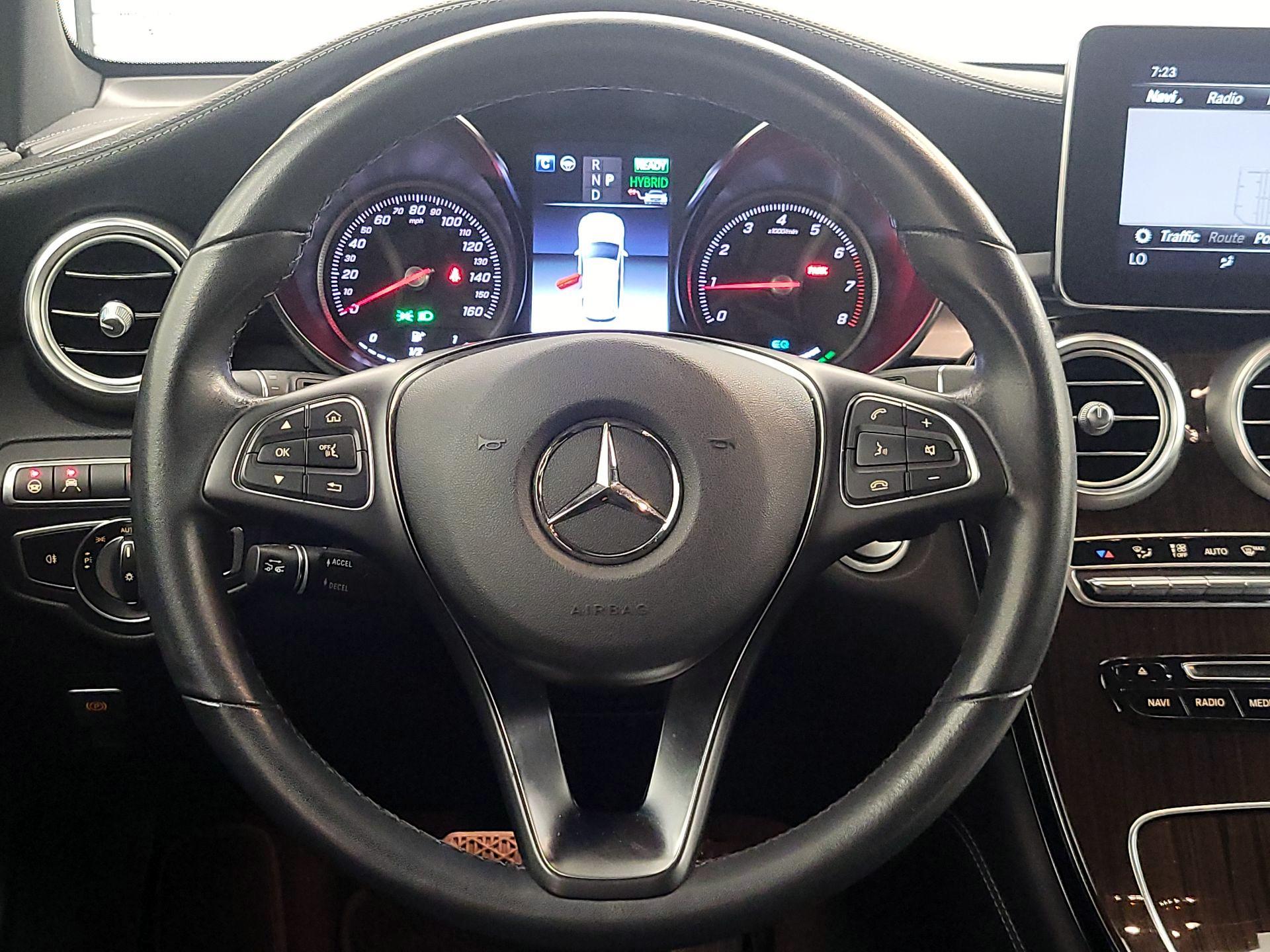 Thumbnail: 2019 Mercedes-Benz GLC - 10