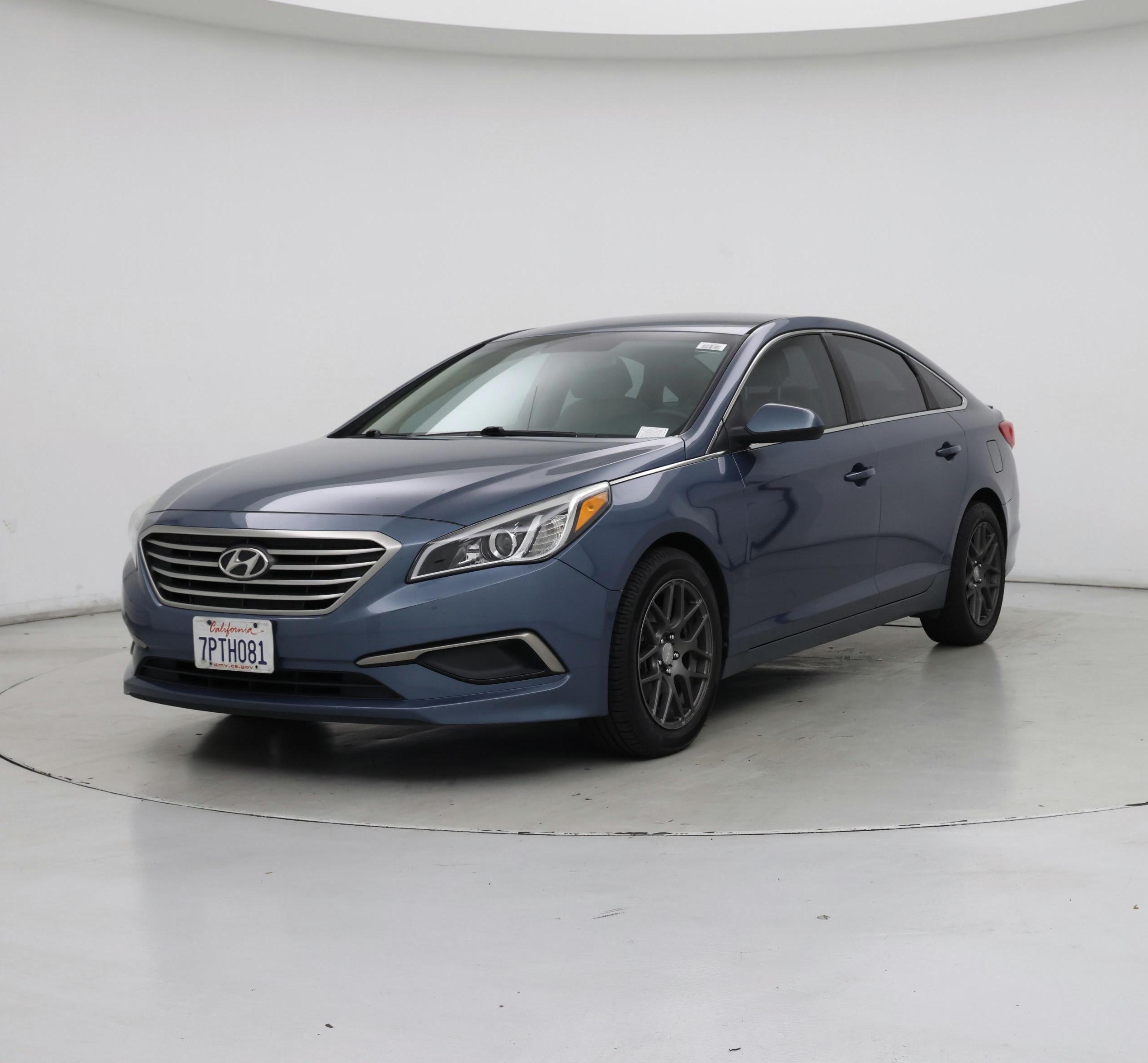 Thumbnail: 2016 Hyundai Sonata - 4