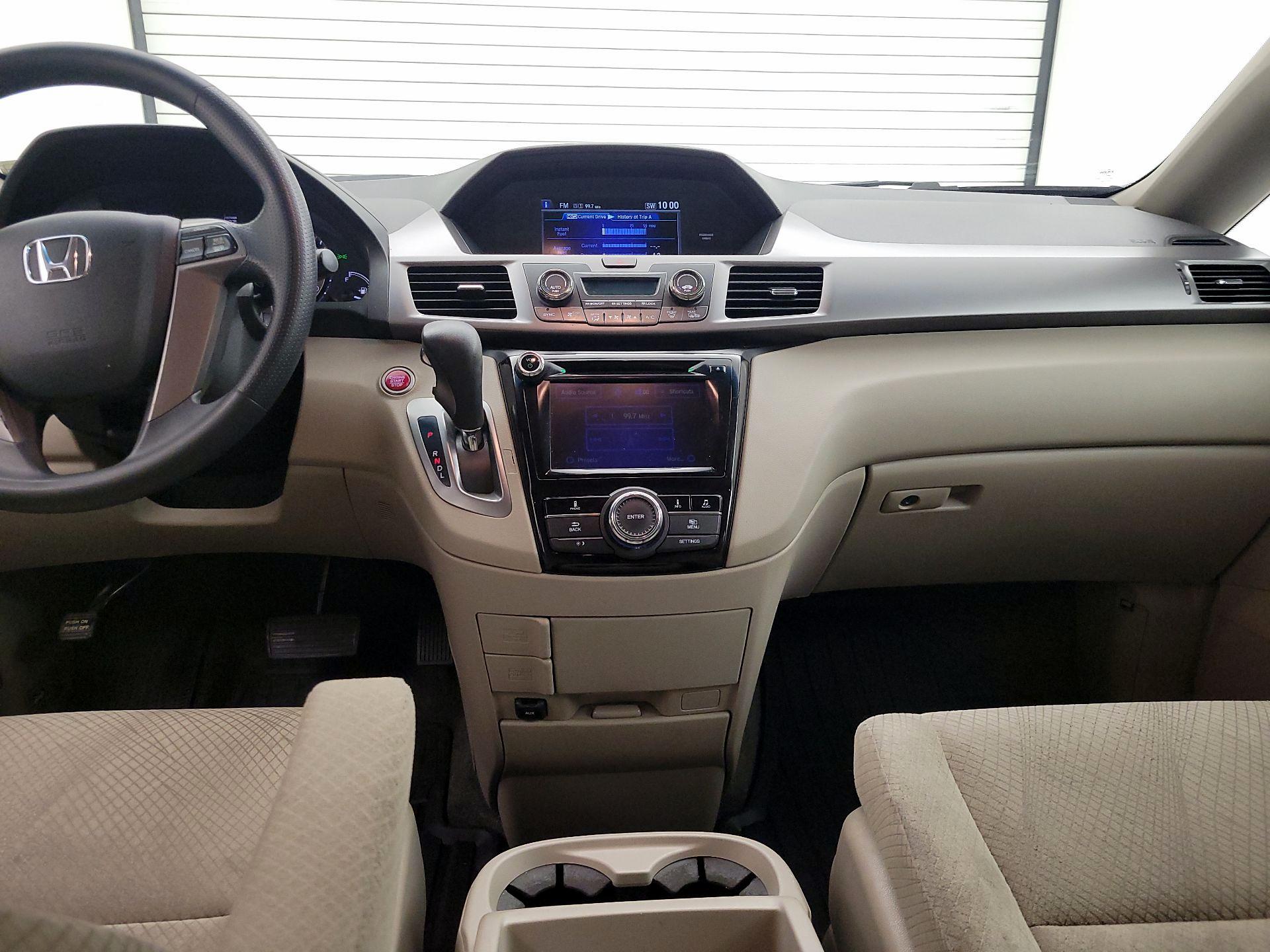 Thumbnail: 2016 Honda Odyssey - 9