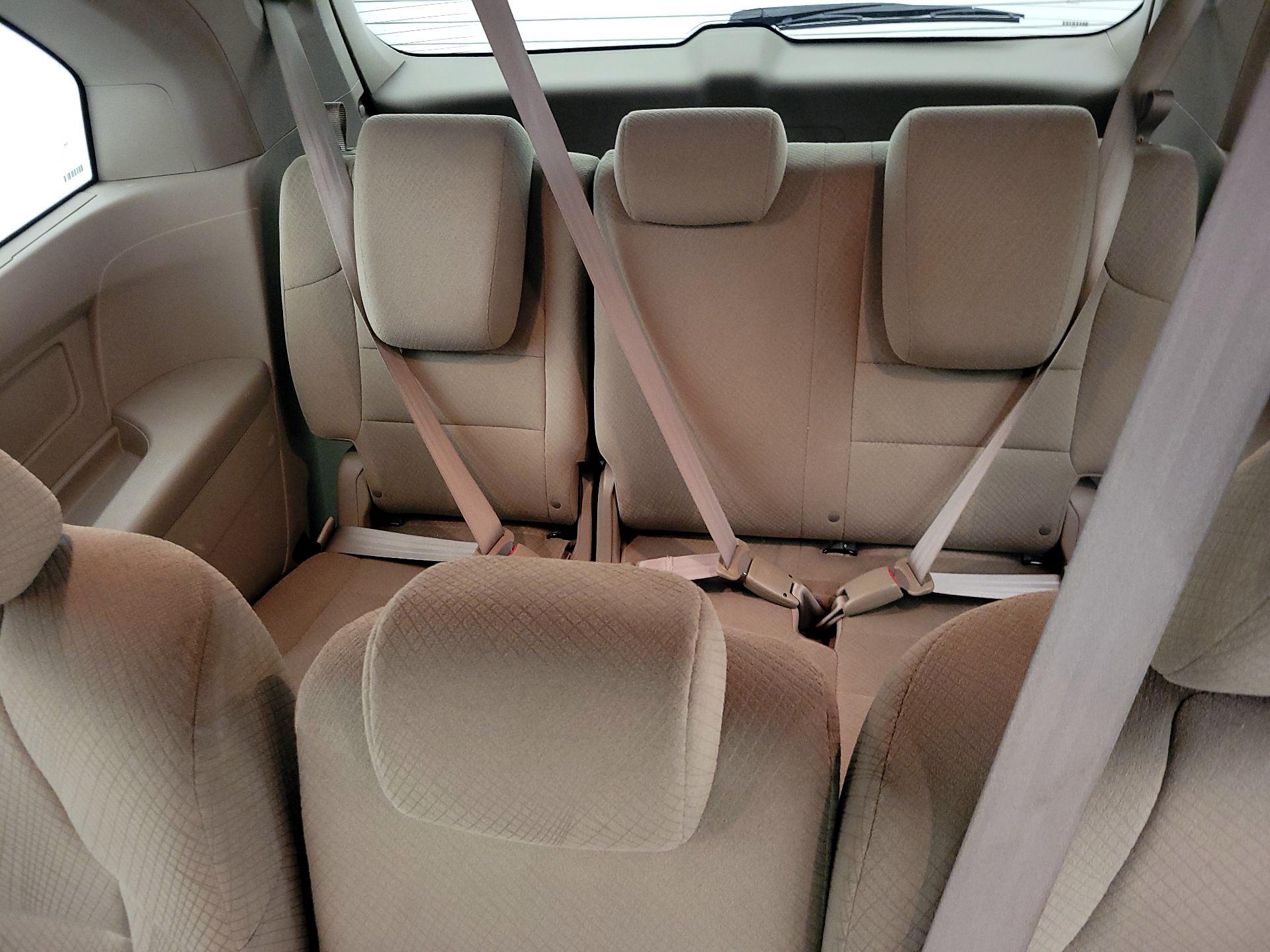 Thumbnail: 2016 Honda Odyssey - 18