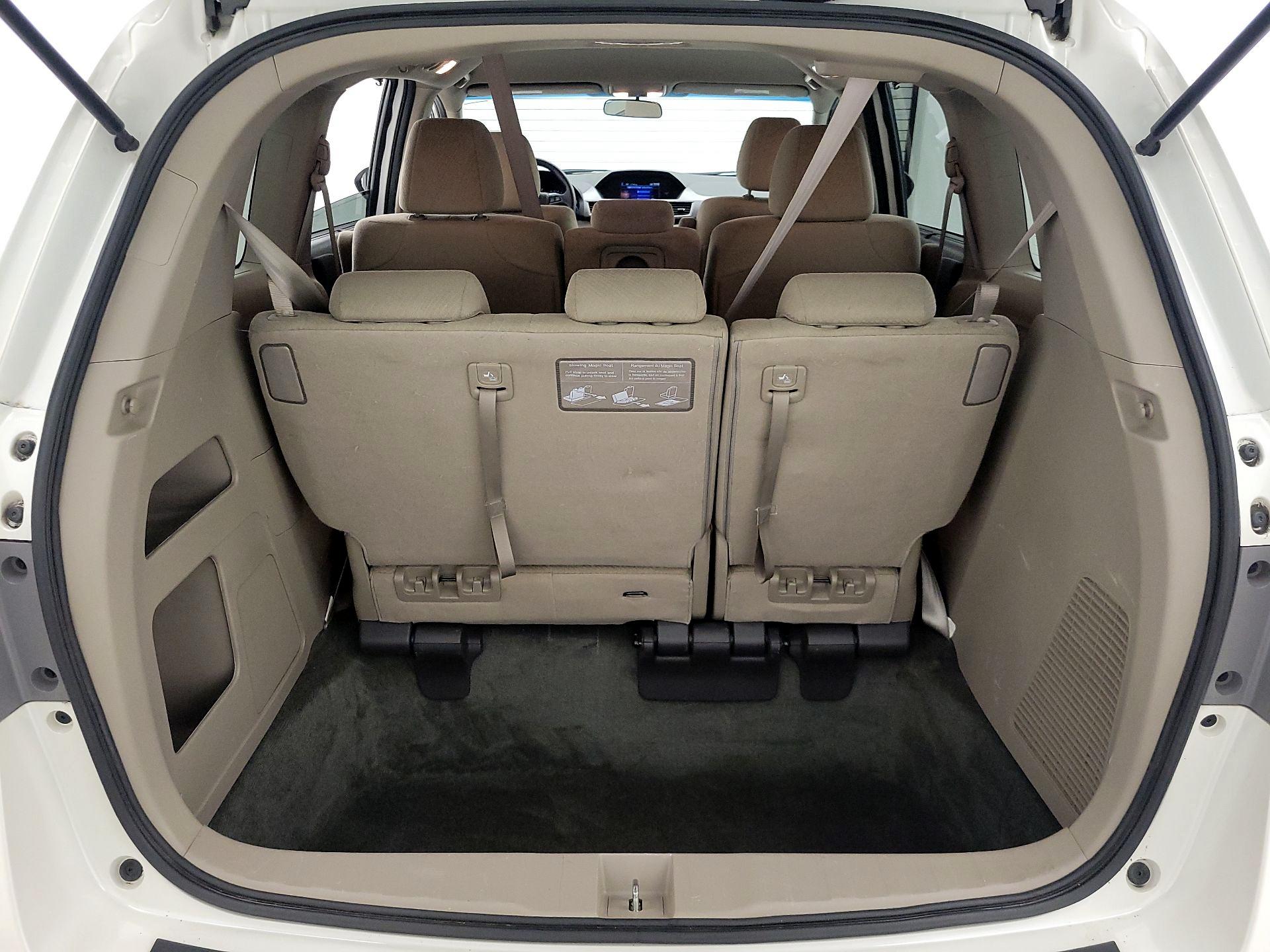 Thumbnail: 2016 Honda Odyssey - 19