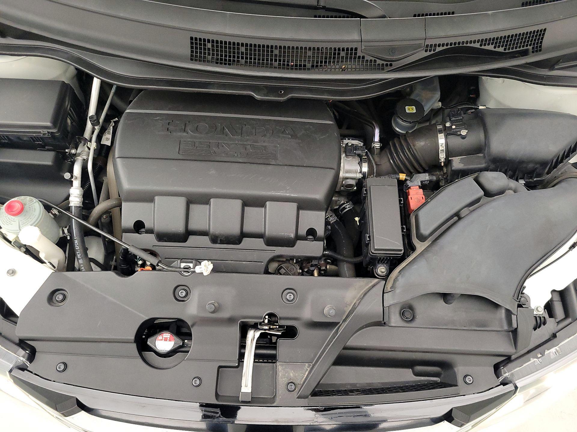 Thumbnail: 2016 Honda Odyssey - 20