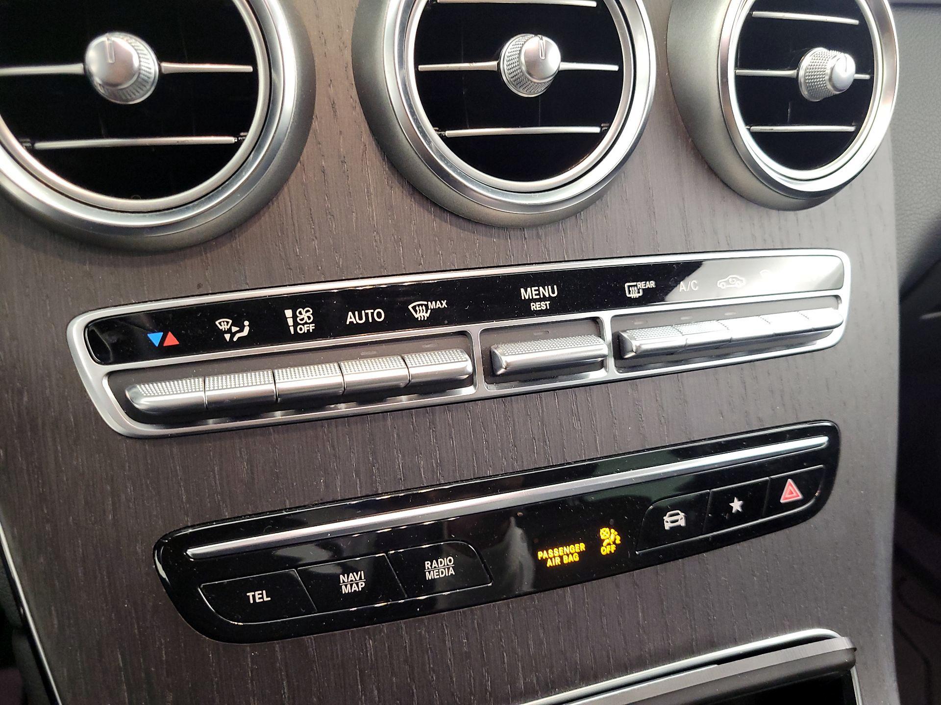 Thumbnail: 2020 Mercedes-Benz GLC - 15