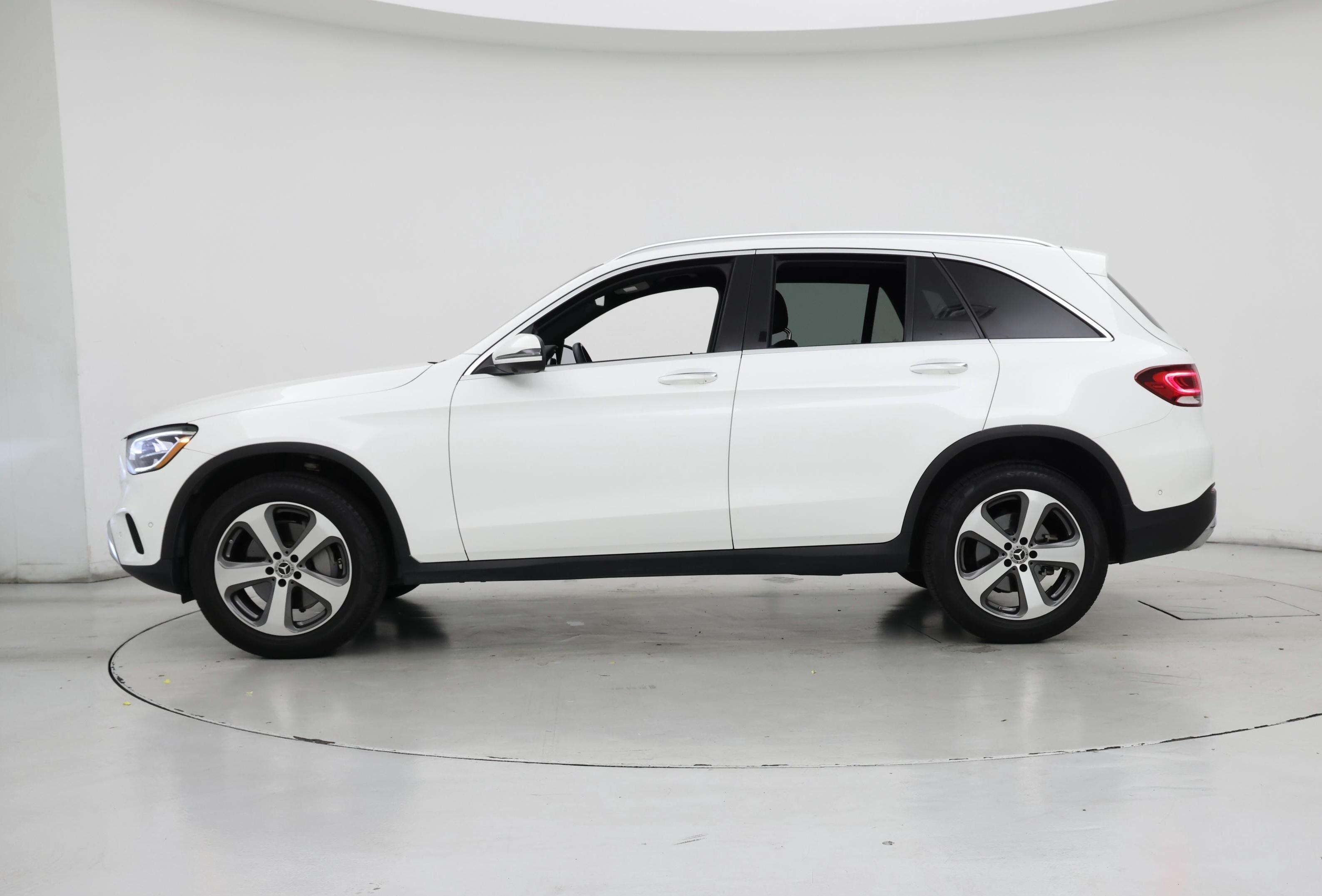 Thumbnail: 2020 Mercedes-Benz GLC - 3