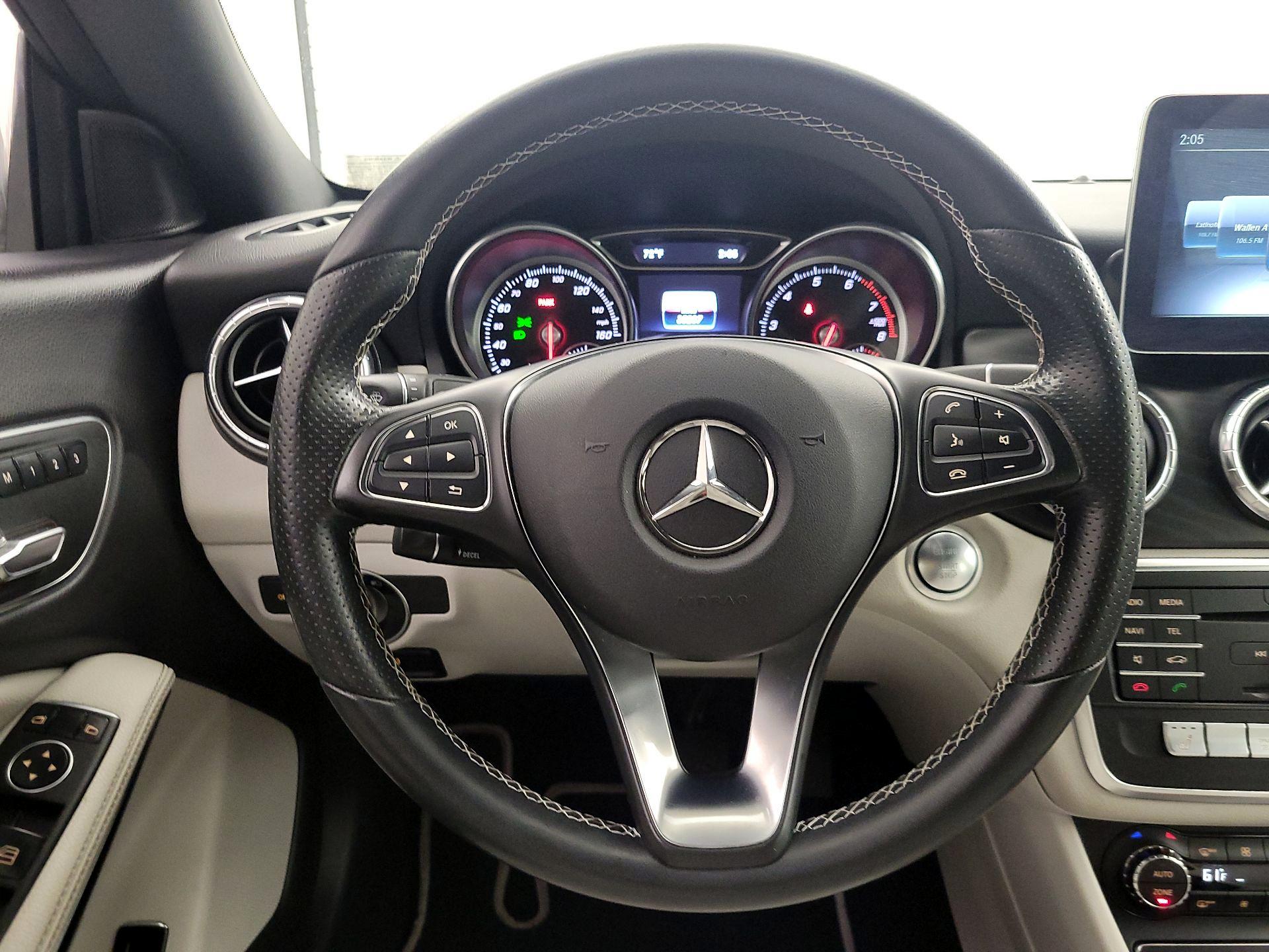 Thumbnail: 2018 Mercedes-Benz CLA - 10