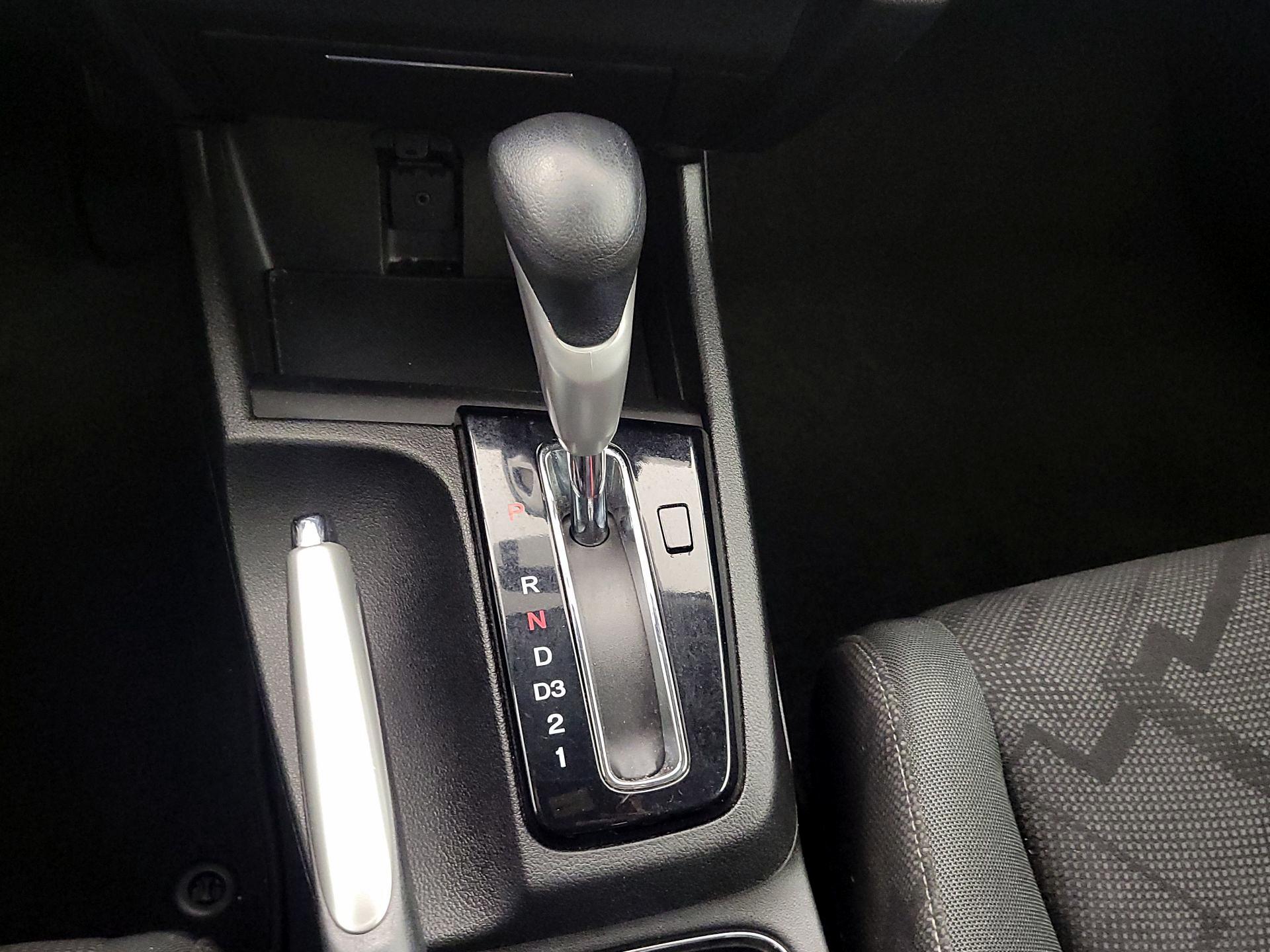 Thumbnail: 2013 Honda Civic - 16