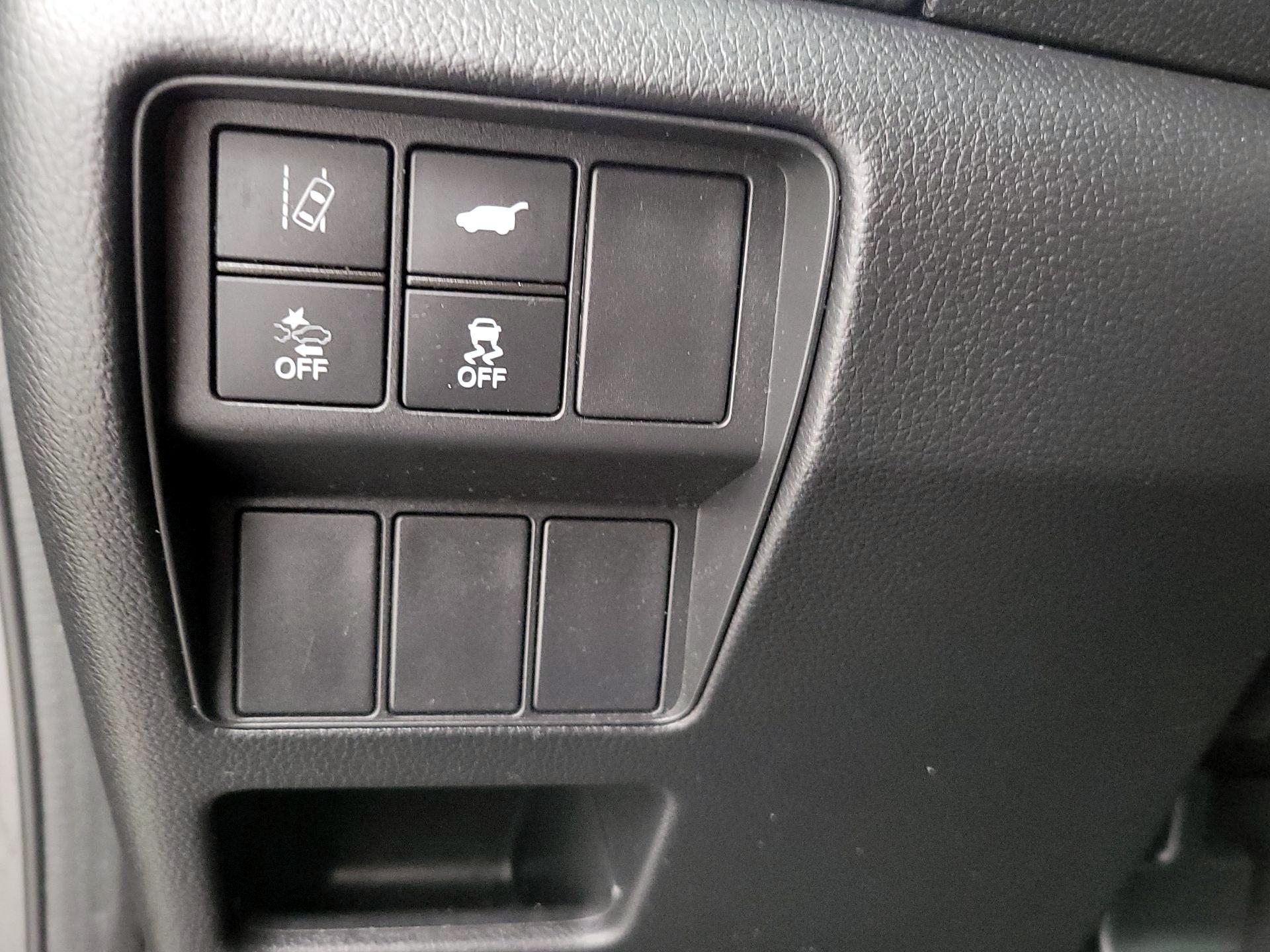 Thumbnail: 2017 Honda CR-V - 13