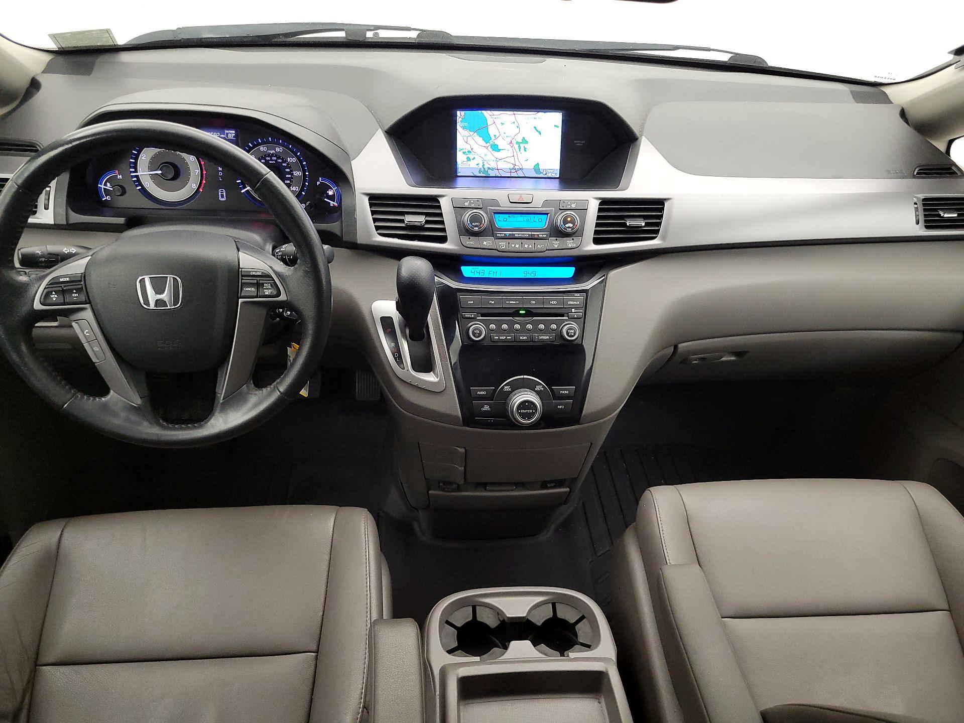 Thumbnail: 2013 Honda Odyssey - 9