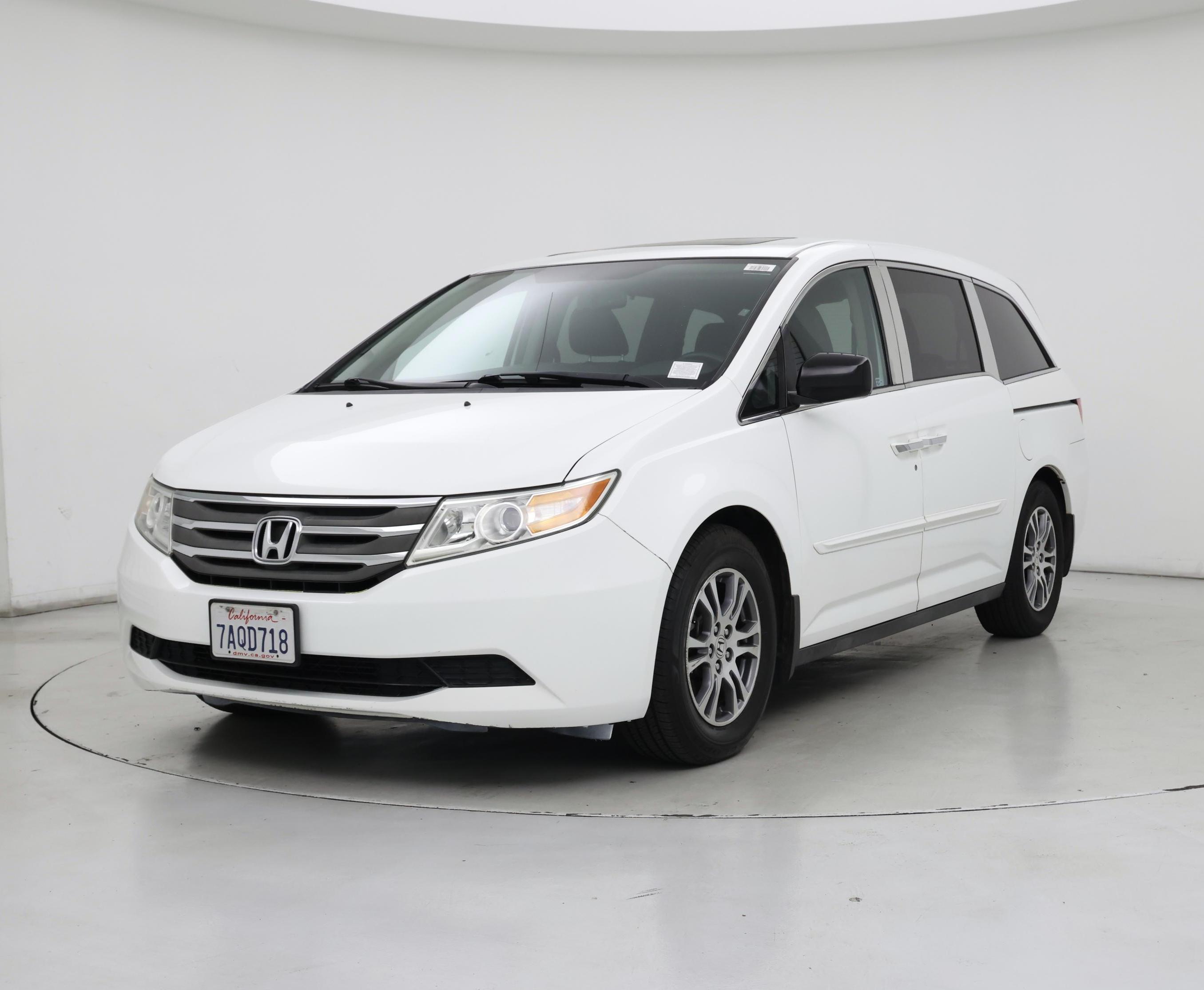 Thumbnail: 2013 Honda Odyssey - 4