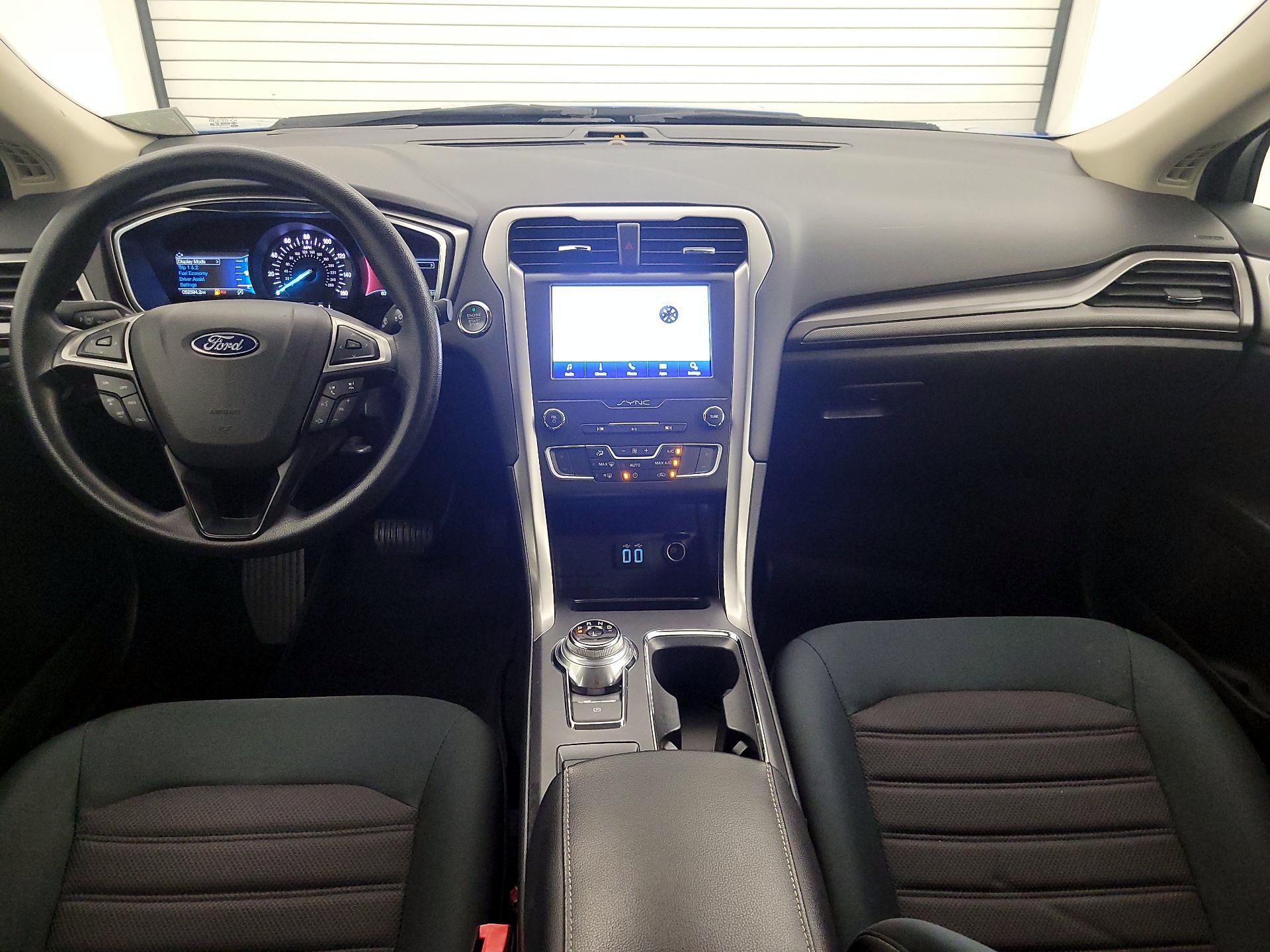 Thumbnail: 2020 Ford Fusion - 9