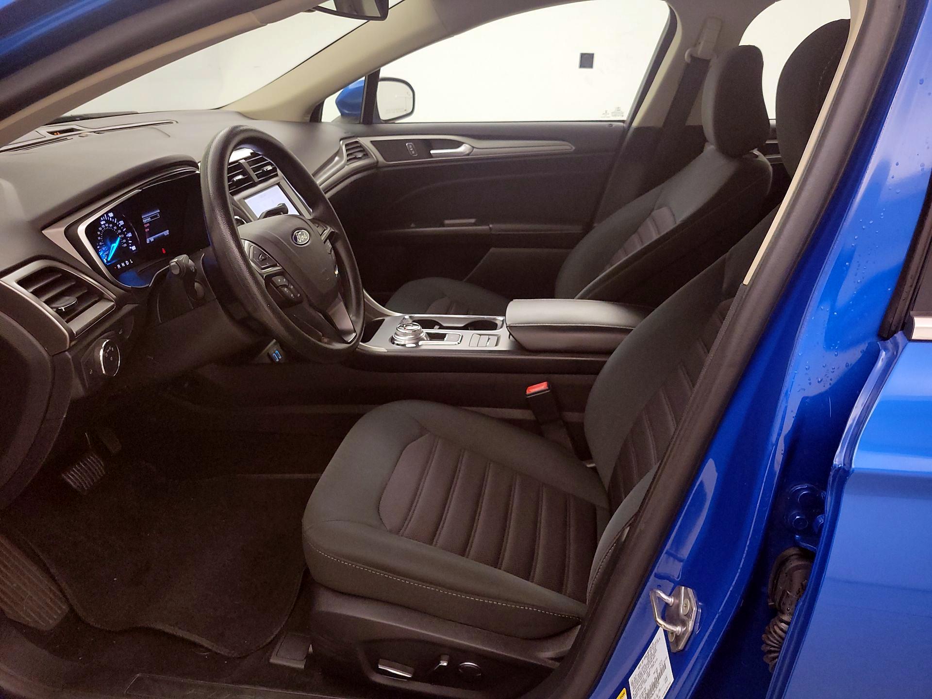Thumbnail: 2020 Ford Fusion - 11