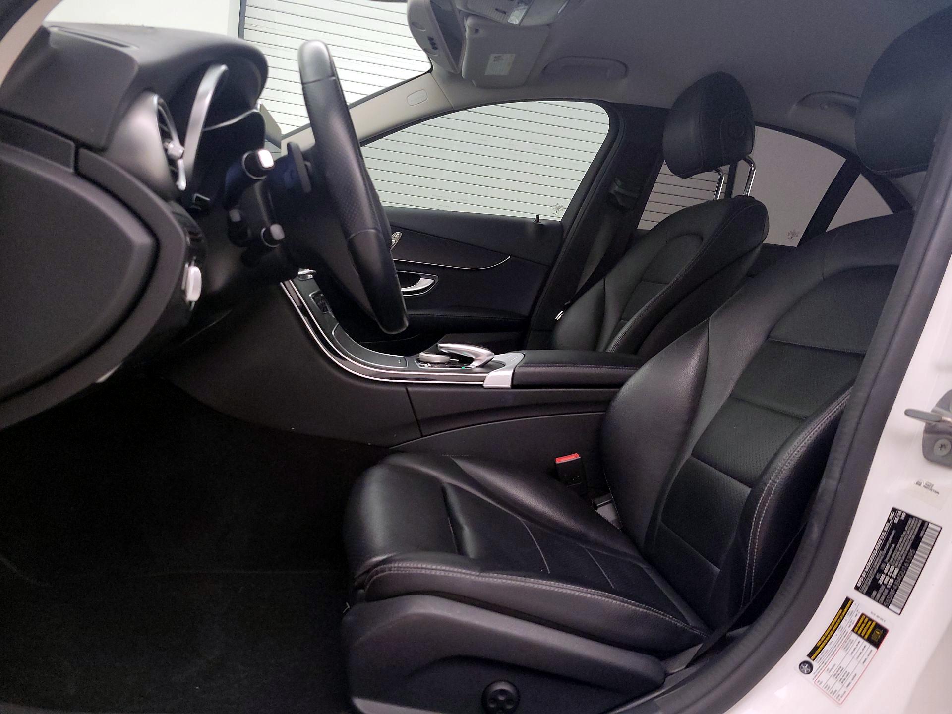 Thumbnail: 2016 Mercedes-Benz C-Class - 11