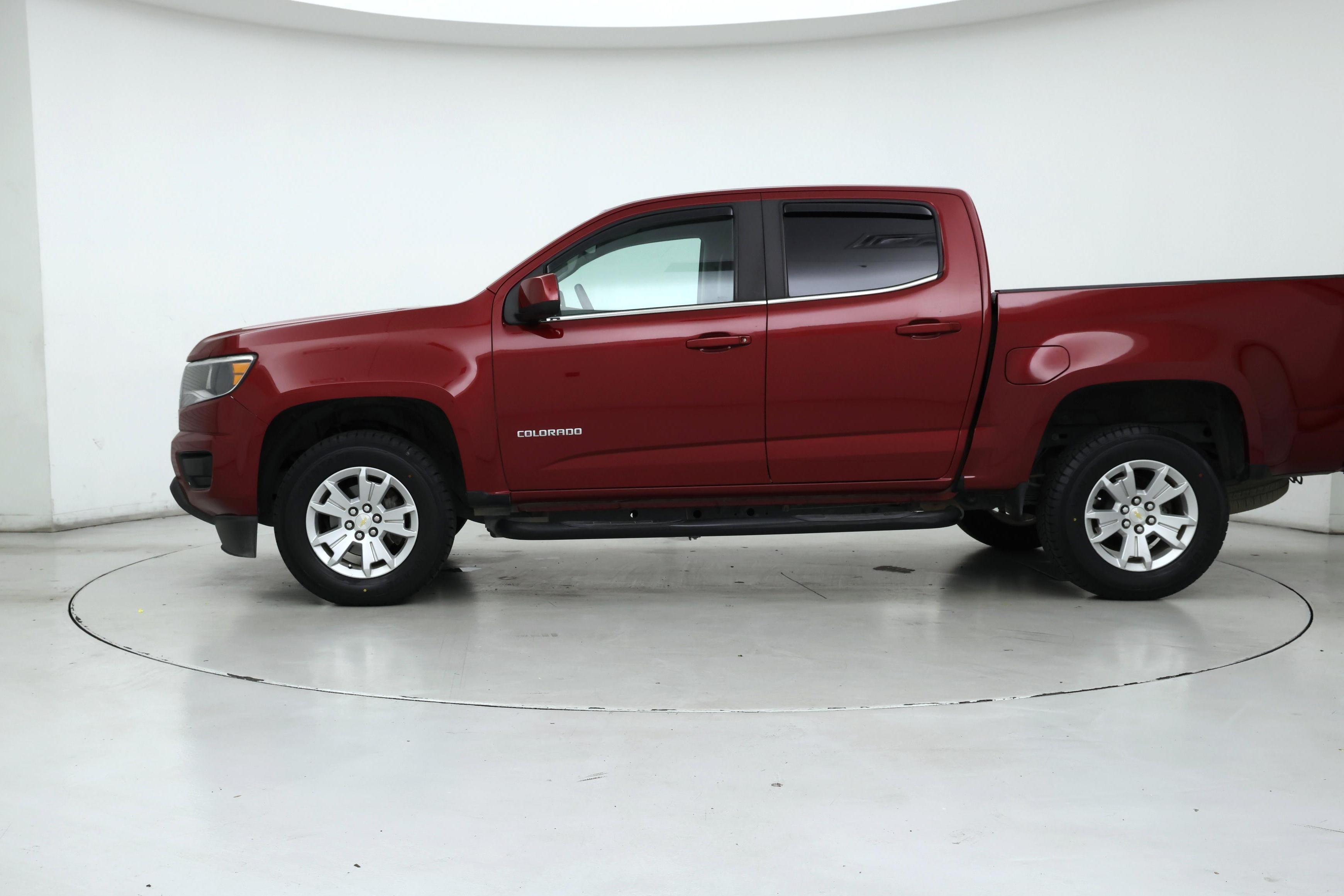 Thumbnail: 2019 Chevrolet Colorado - 3
